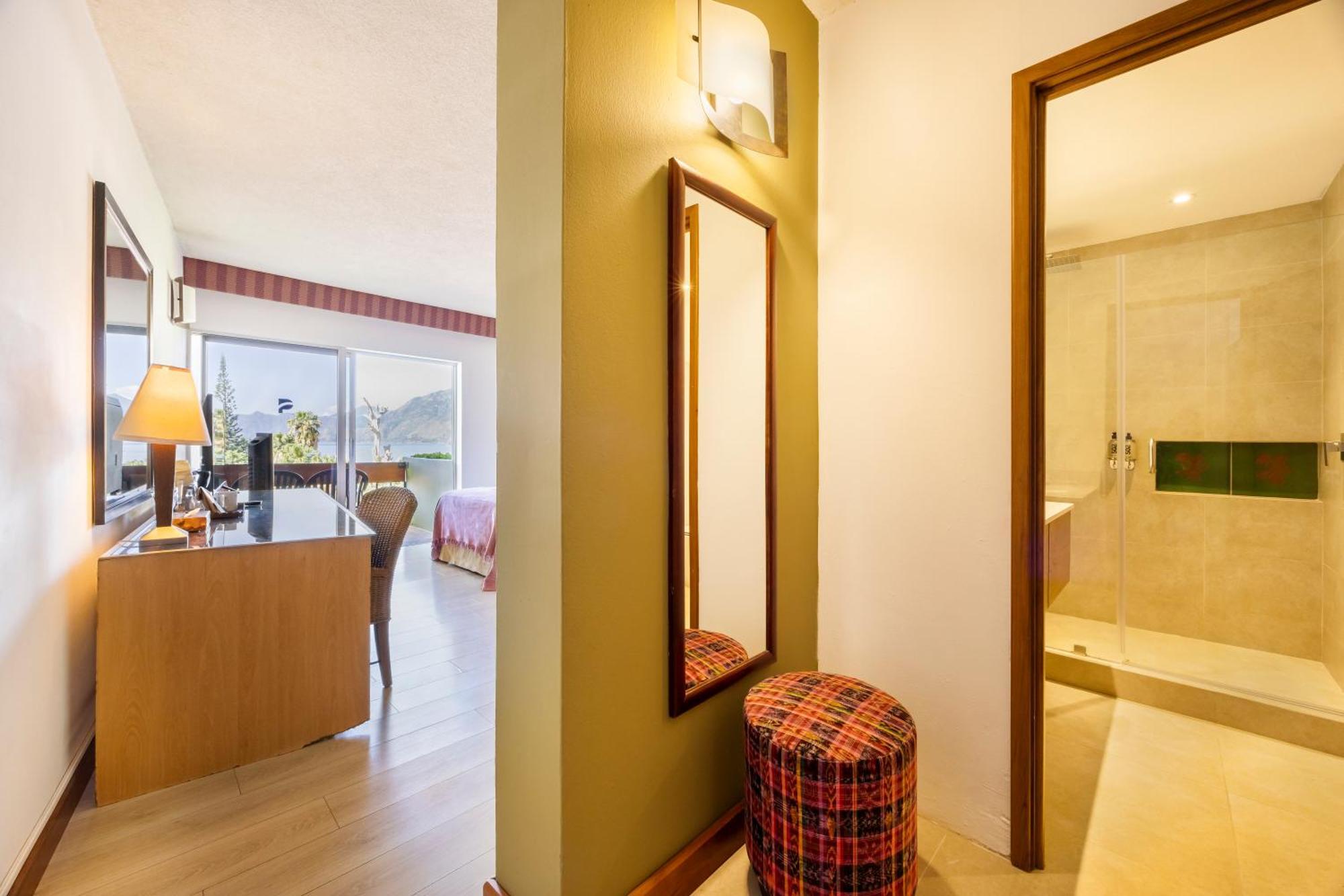 Double Room Lake View