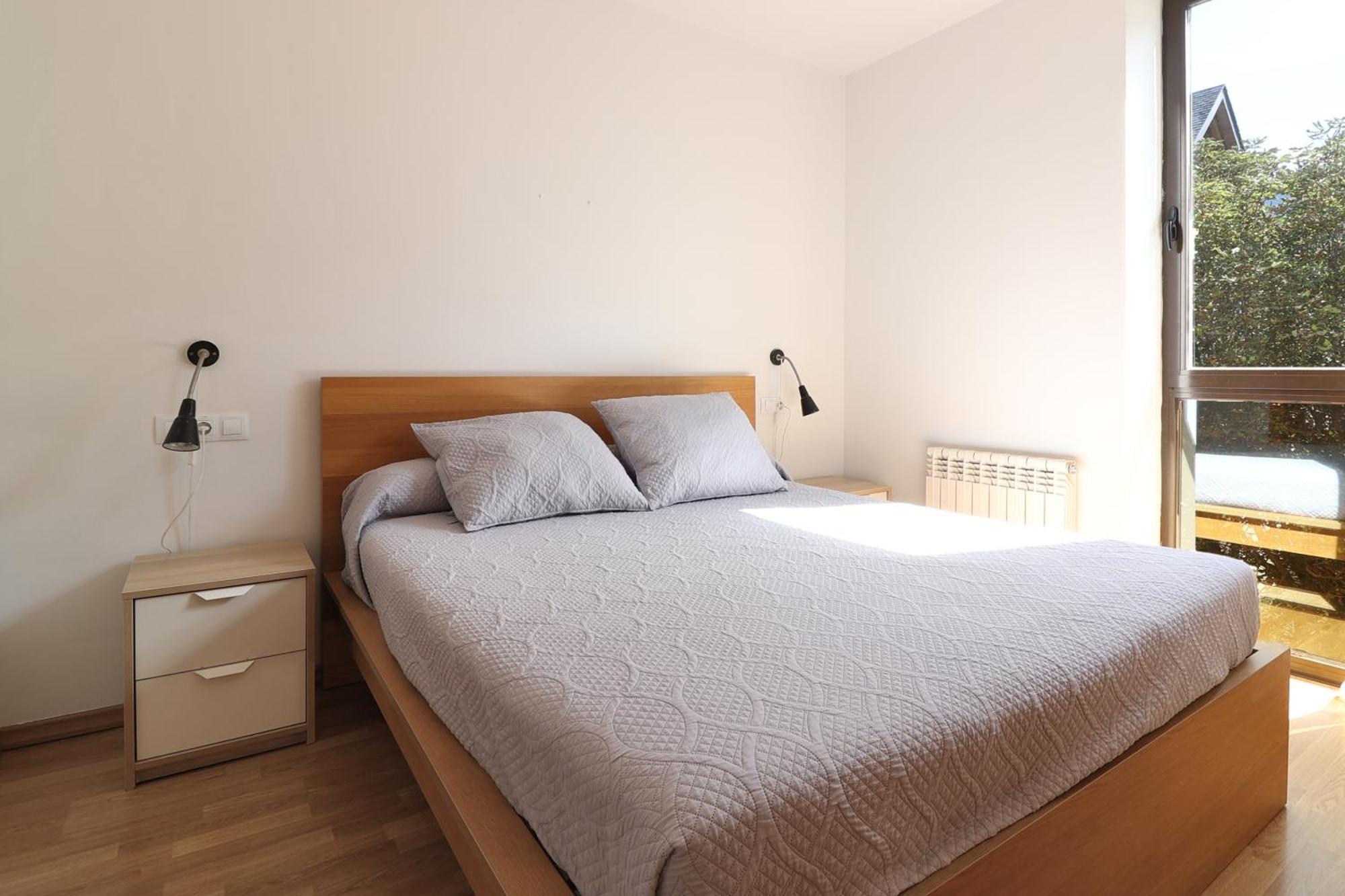 One-Bedroom Apartment,1644402439:JPEG