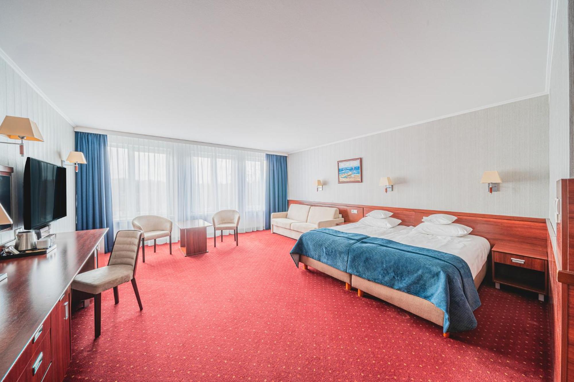 Deluxe Double or Twin Room
