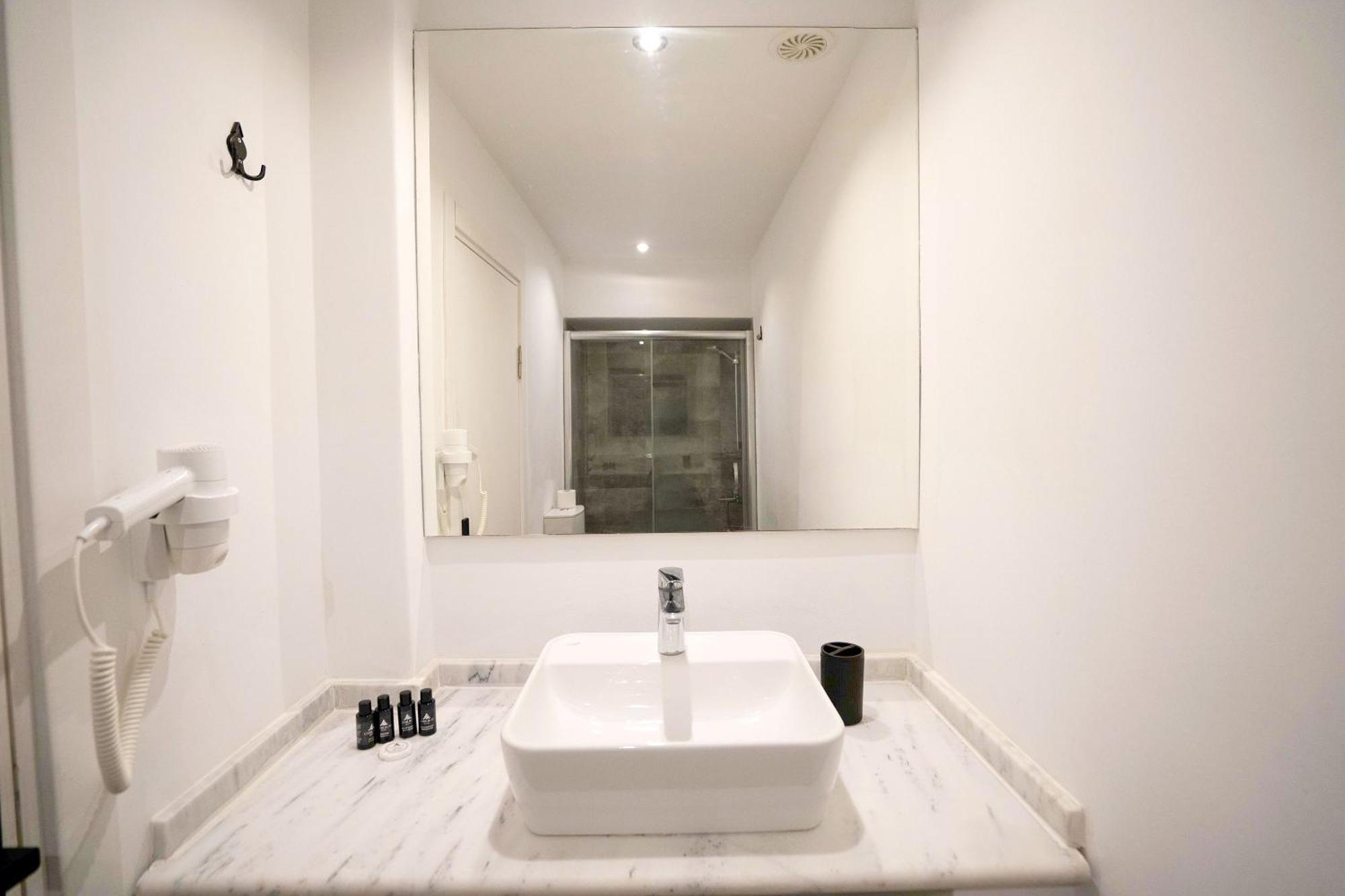 Superior Quadruple Room,1645066666:JPEG