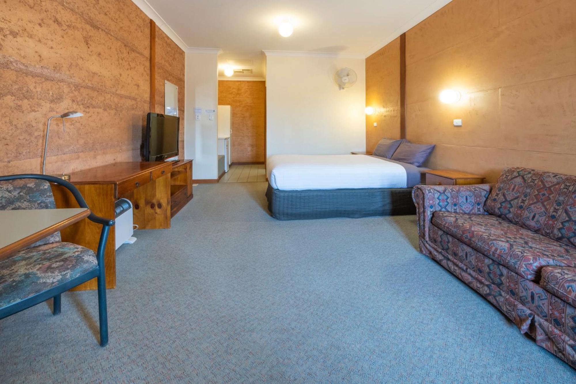 Queen Room