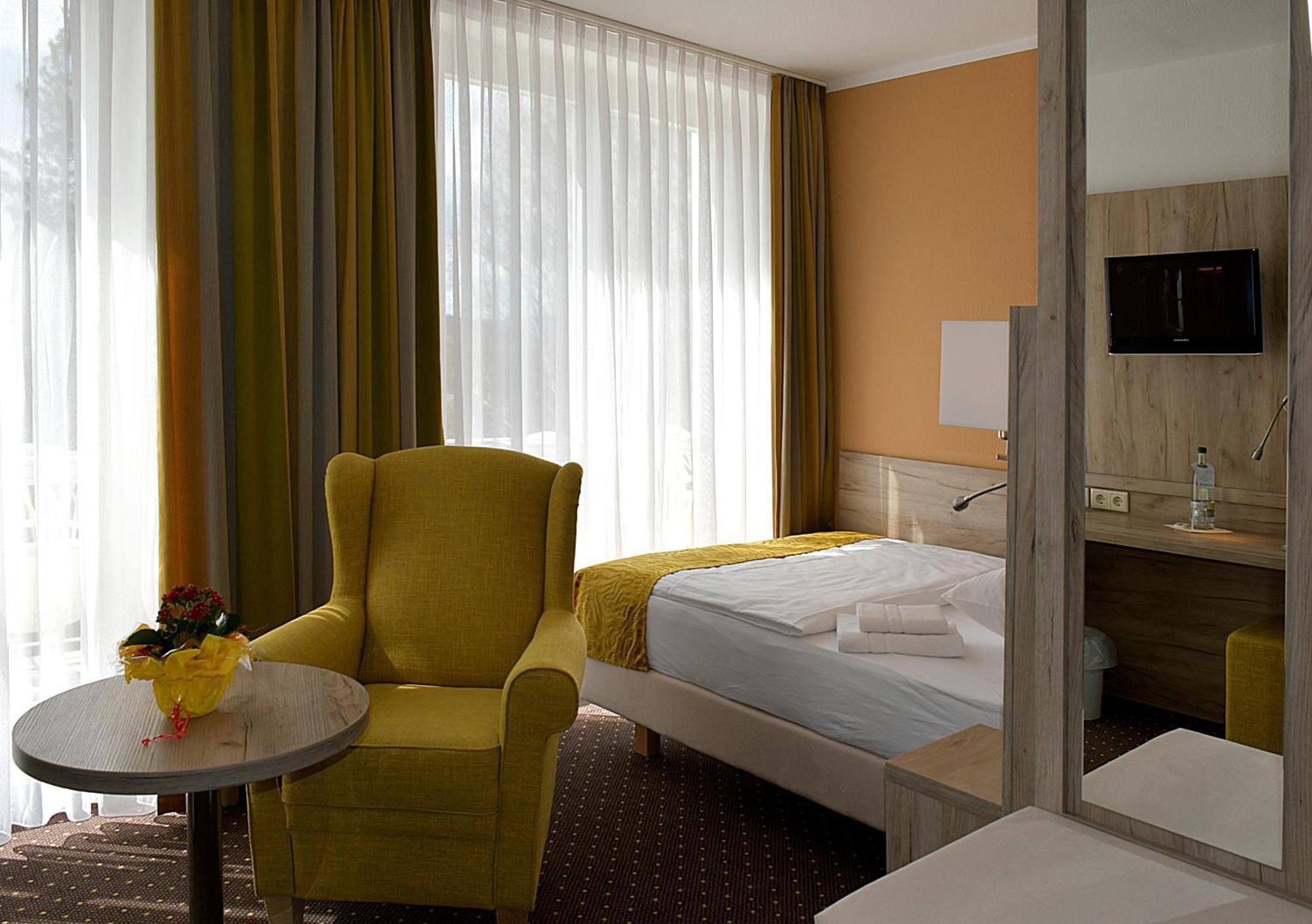 Single Room Balcony