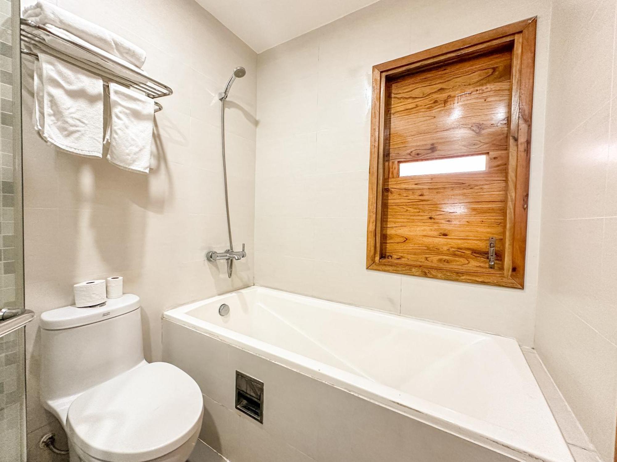 Twin Room City View