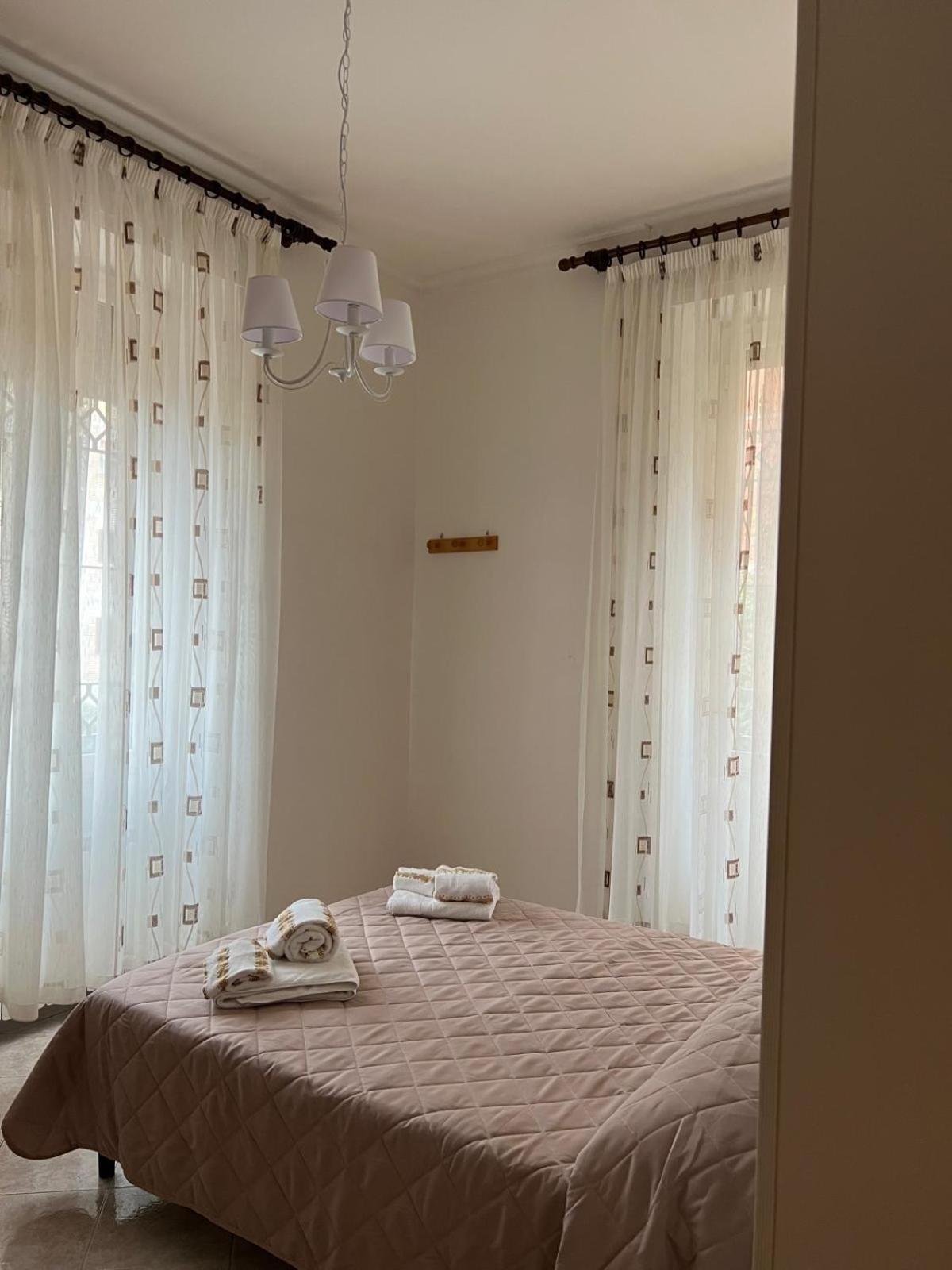 Large Single Room