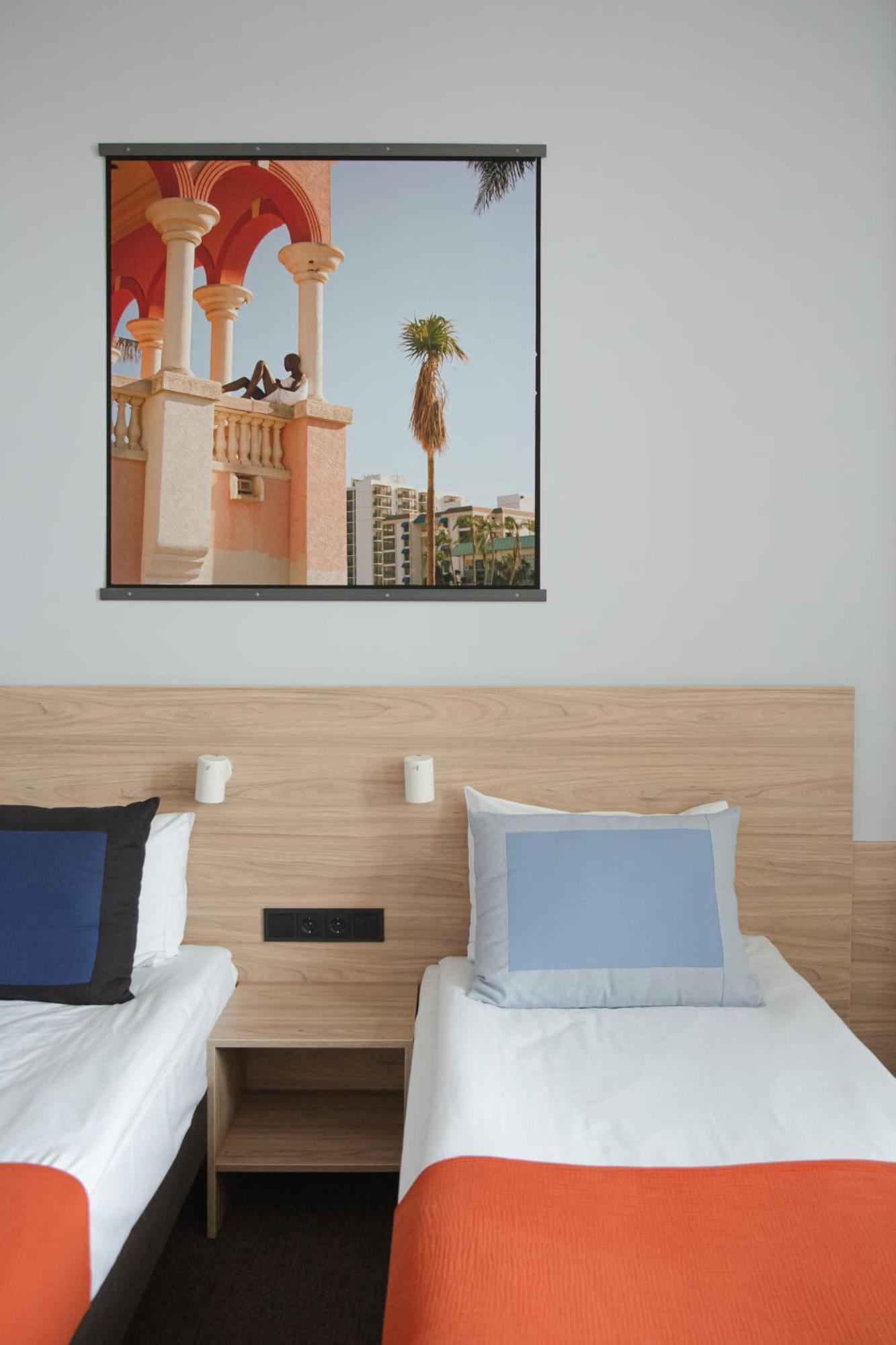 Refurbished Standard Twin Room