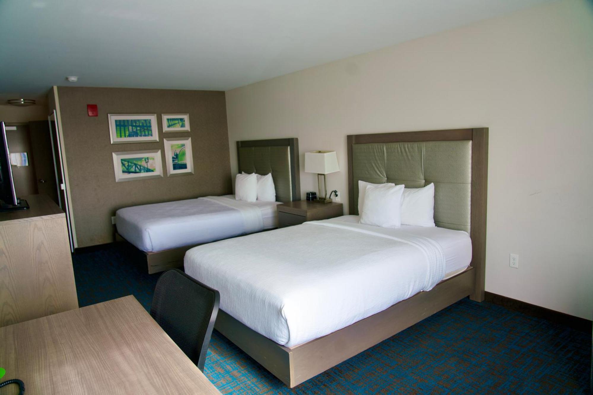 Queen Room Two Queen Beds