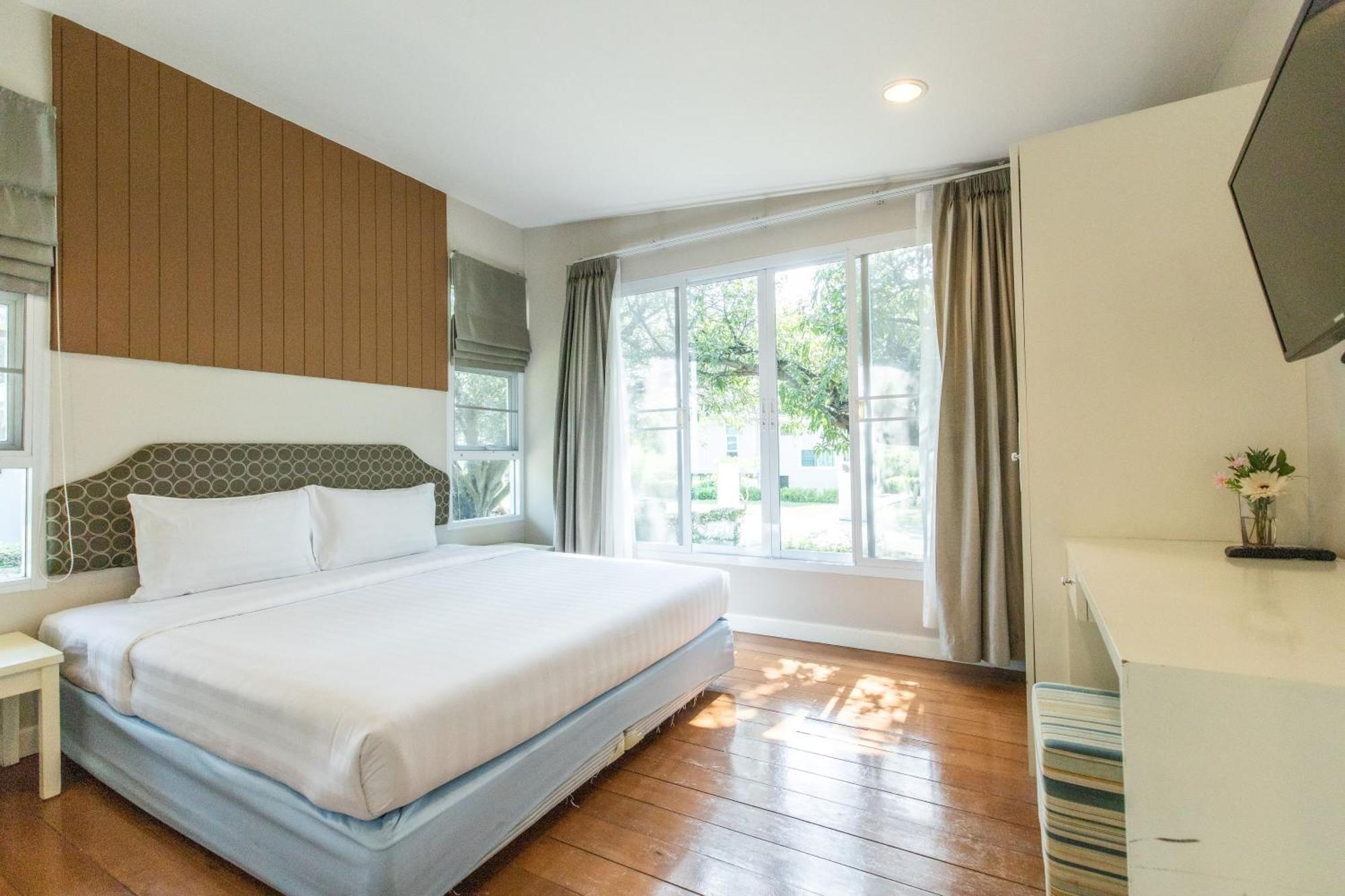 One Bedroom Superior Villa