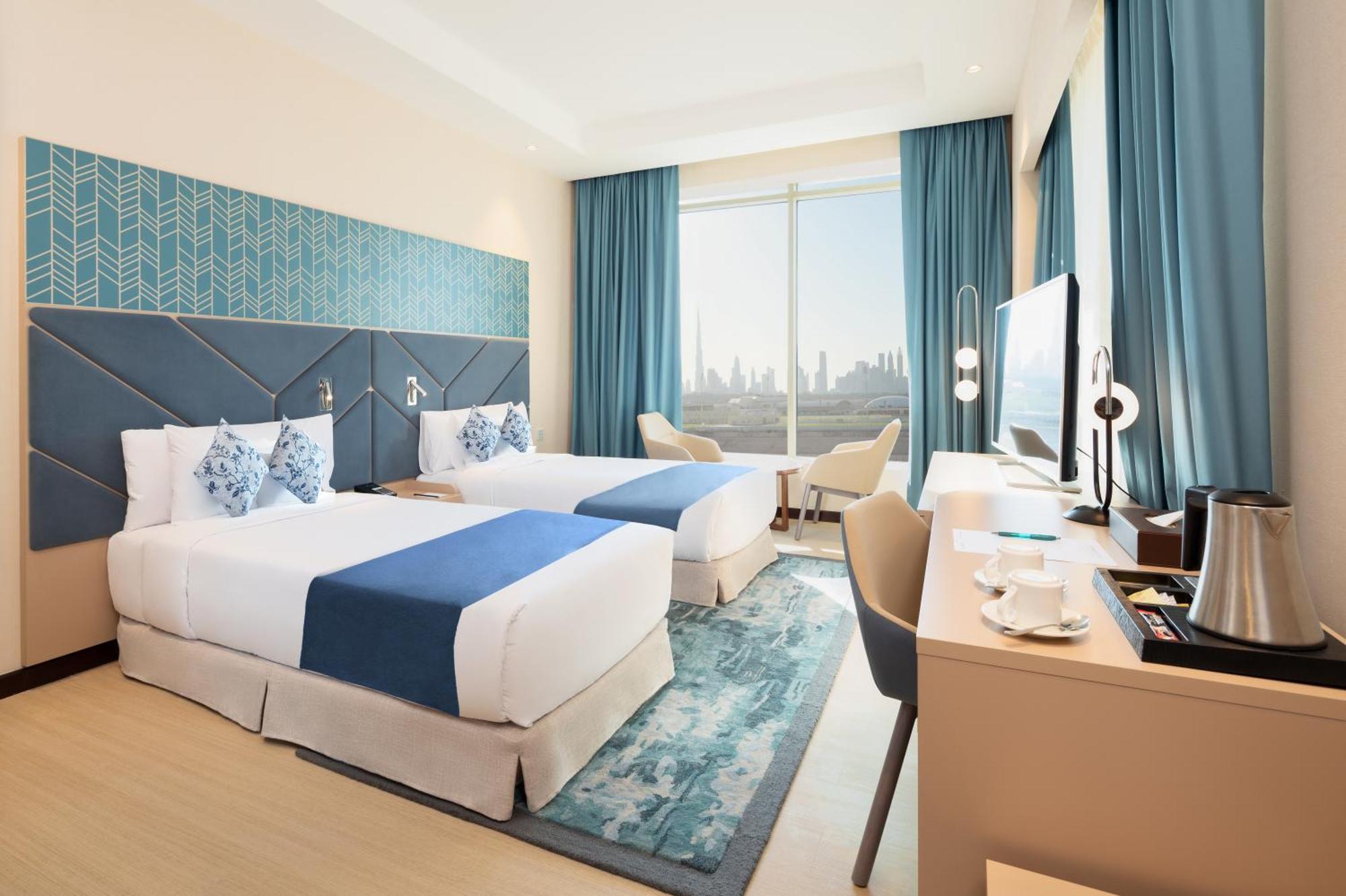 Superior Balcony F&B Salon Complimentary Shuttle to Dubai Mall & La Mer Beach,1648999611:JPEG