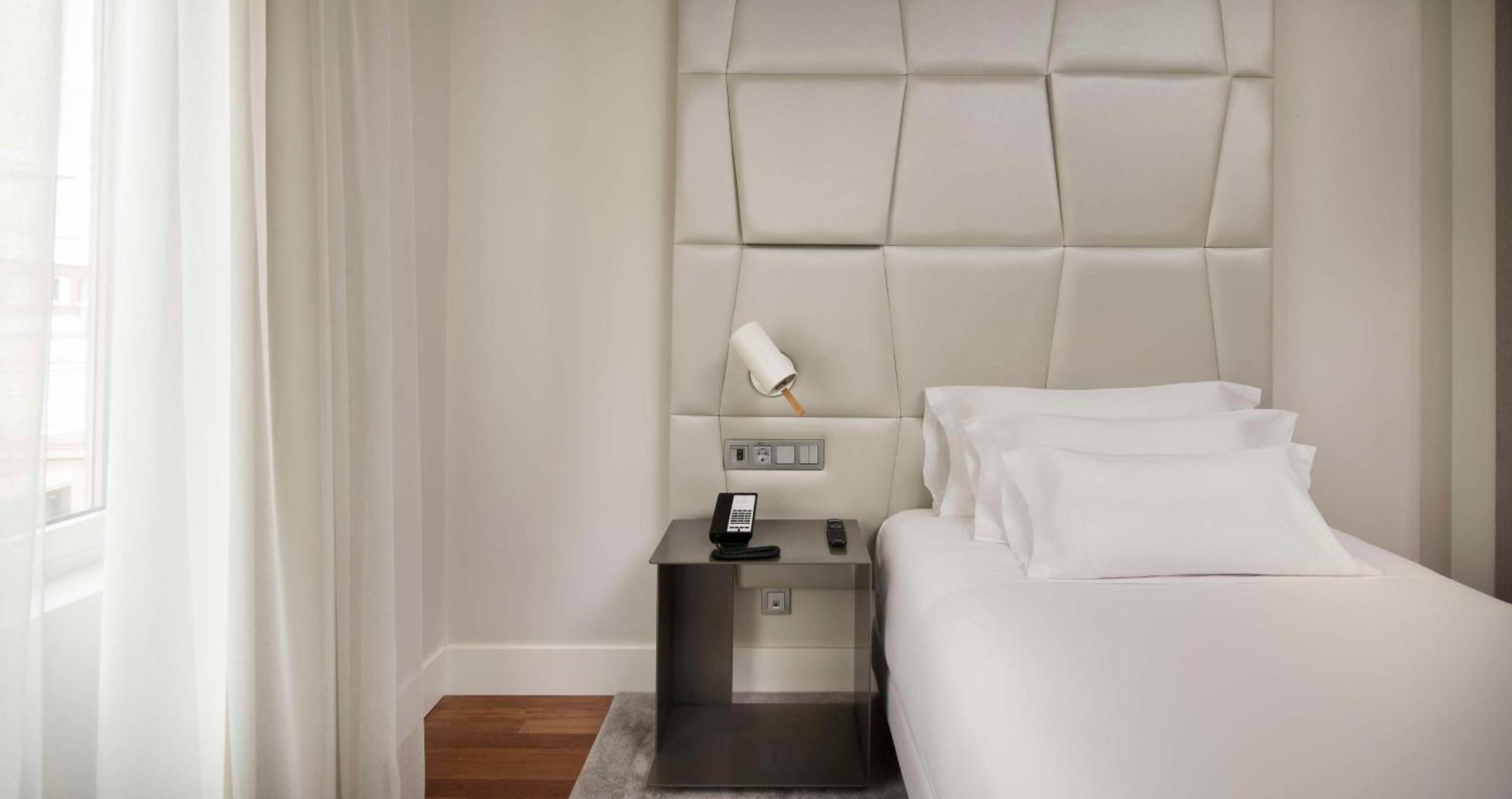 Superior Single Room