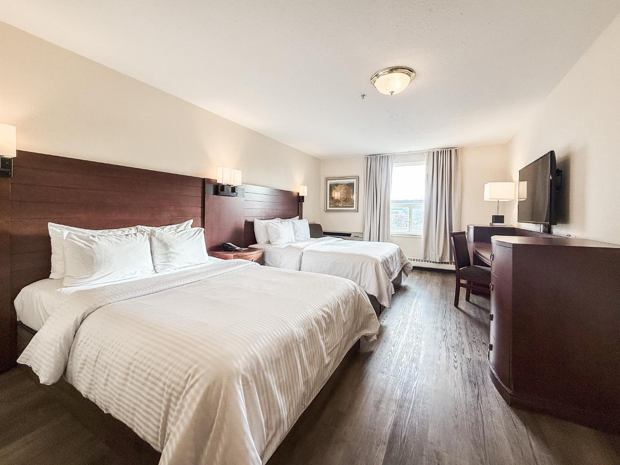 Queen Room Two Queen Beds