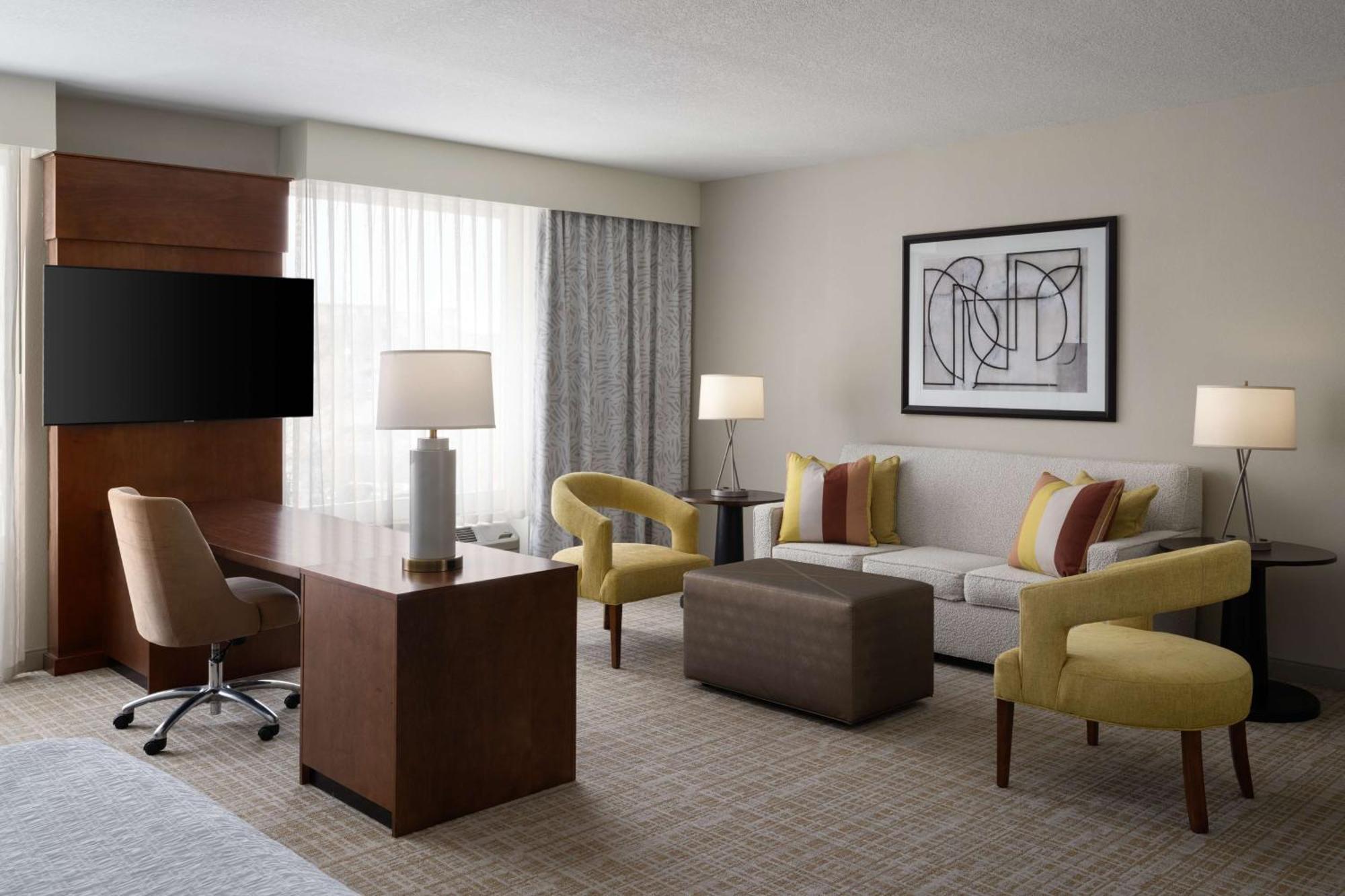 Queen Suite Two Queen Beds Non-Smoking