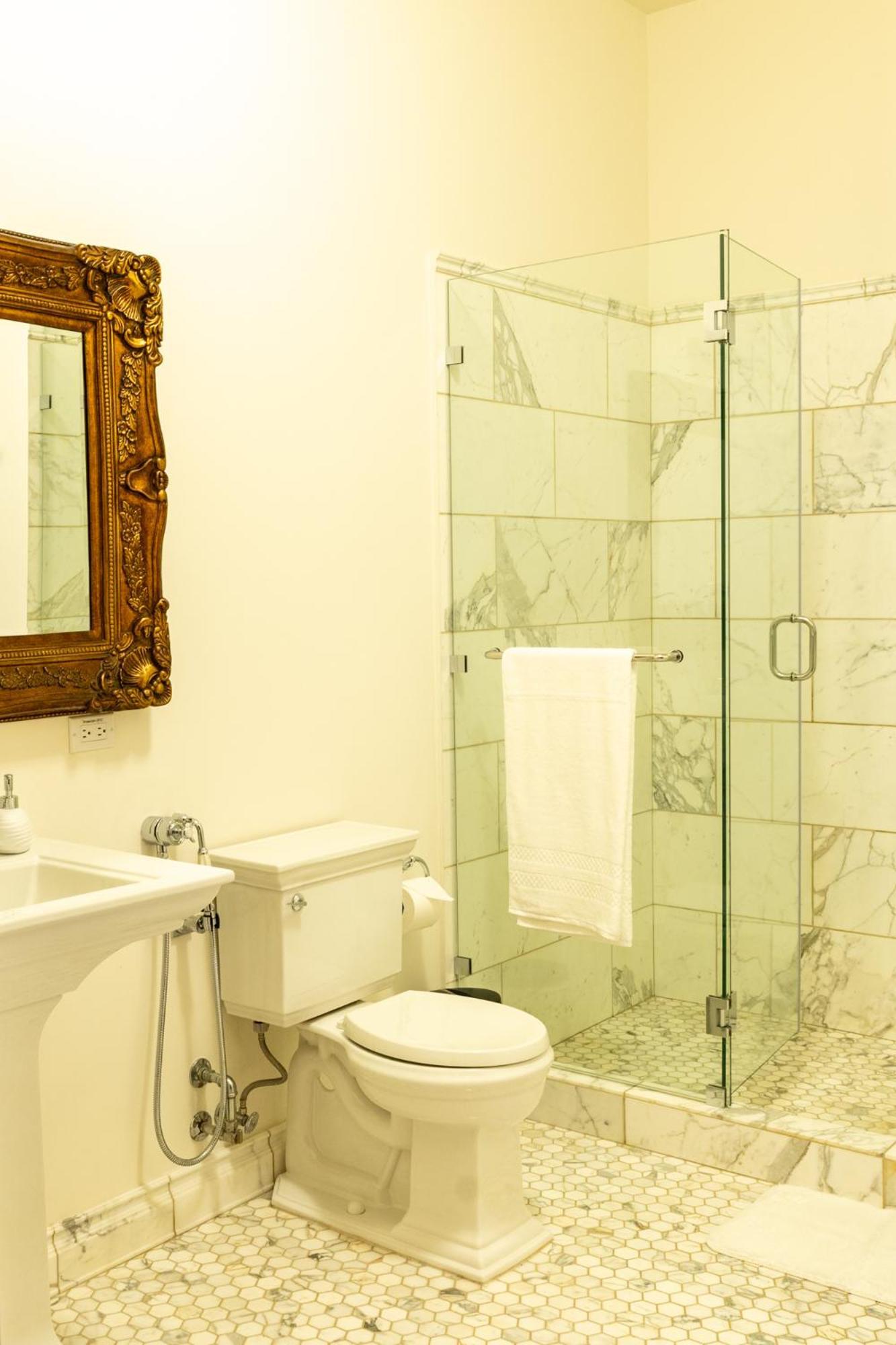 Superior Suite HS2