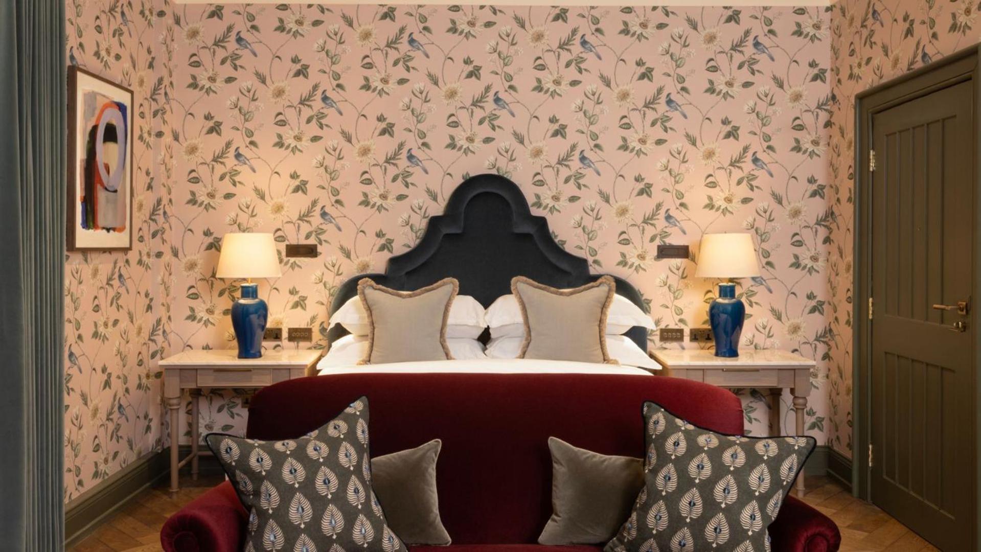 Classic Twin or Double Room