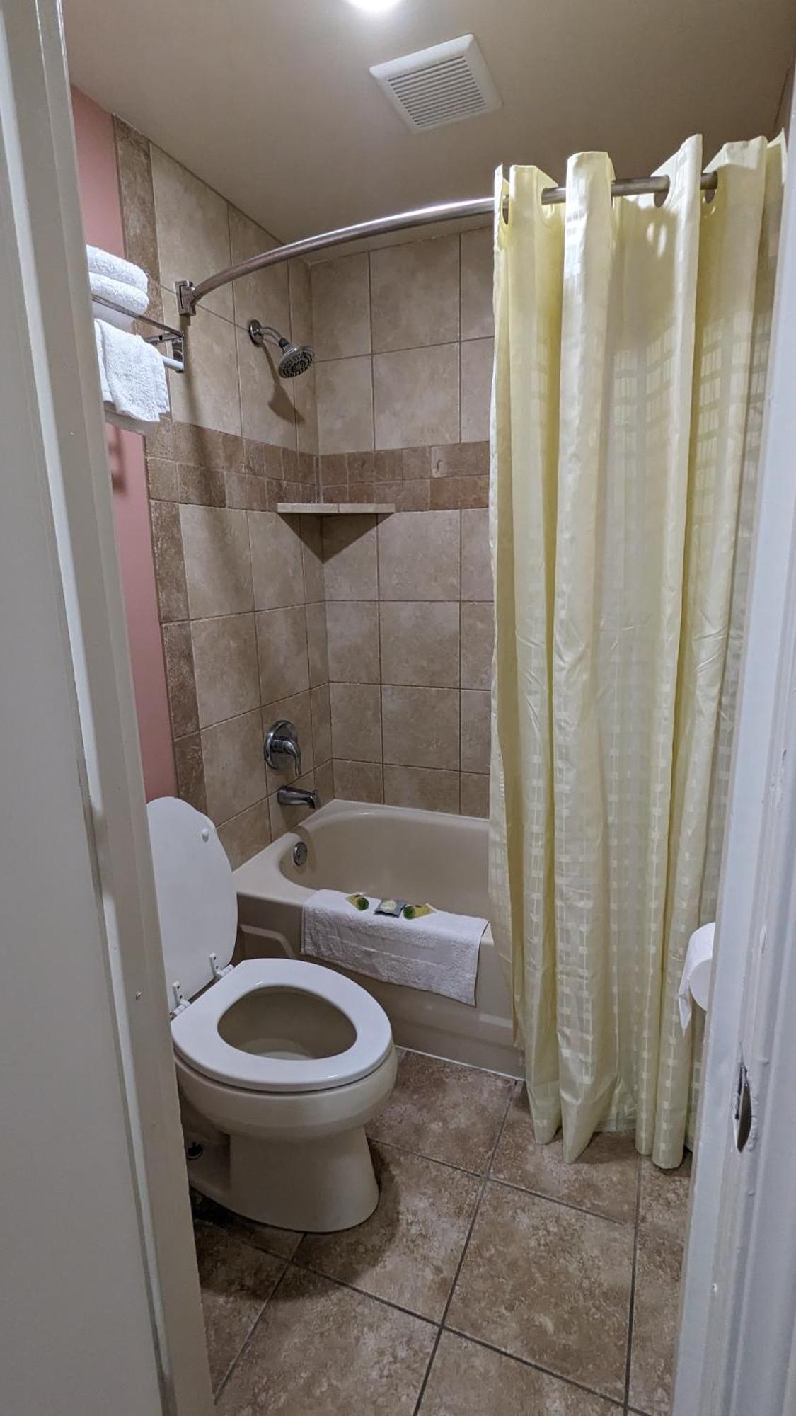 Standard Queen Room