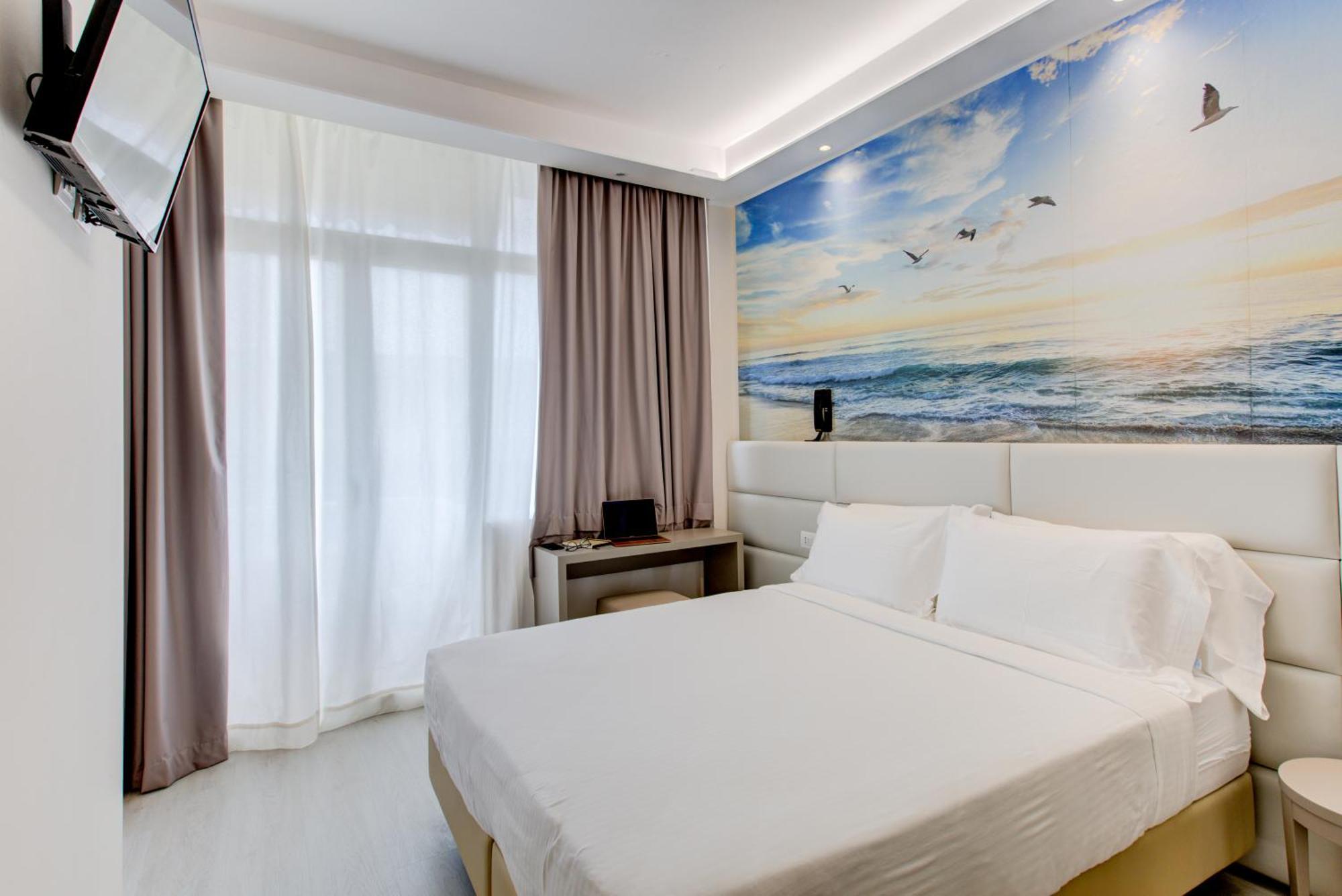 Junior Suite,1649906997:JPEG