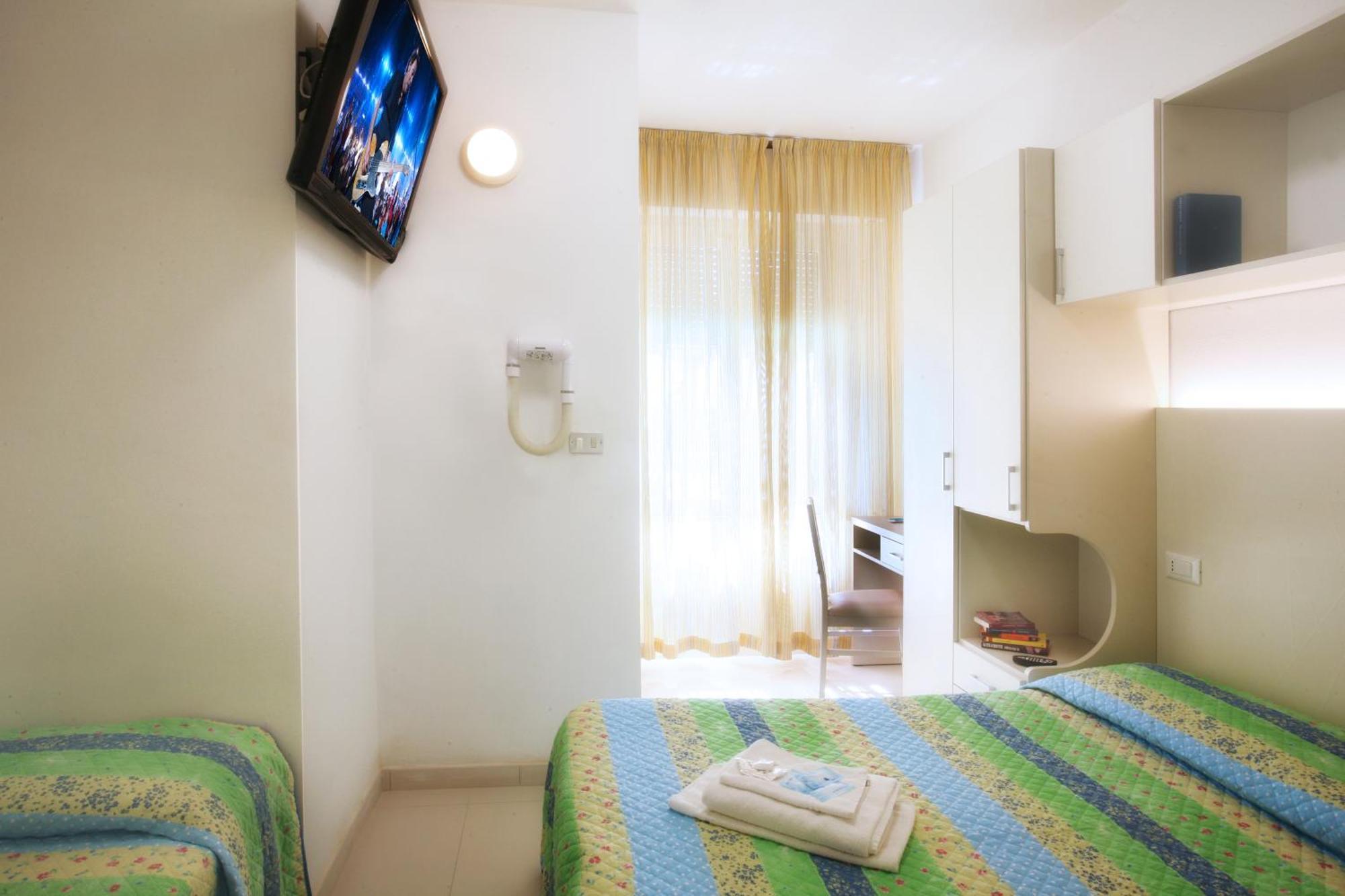 Camera Quadrupla con Bagno Privato
