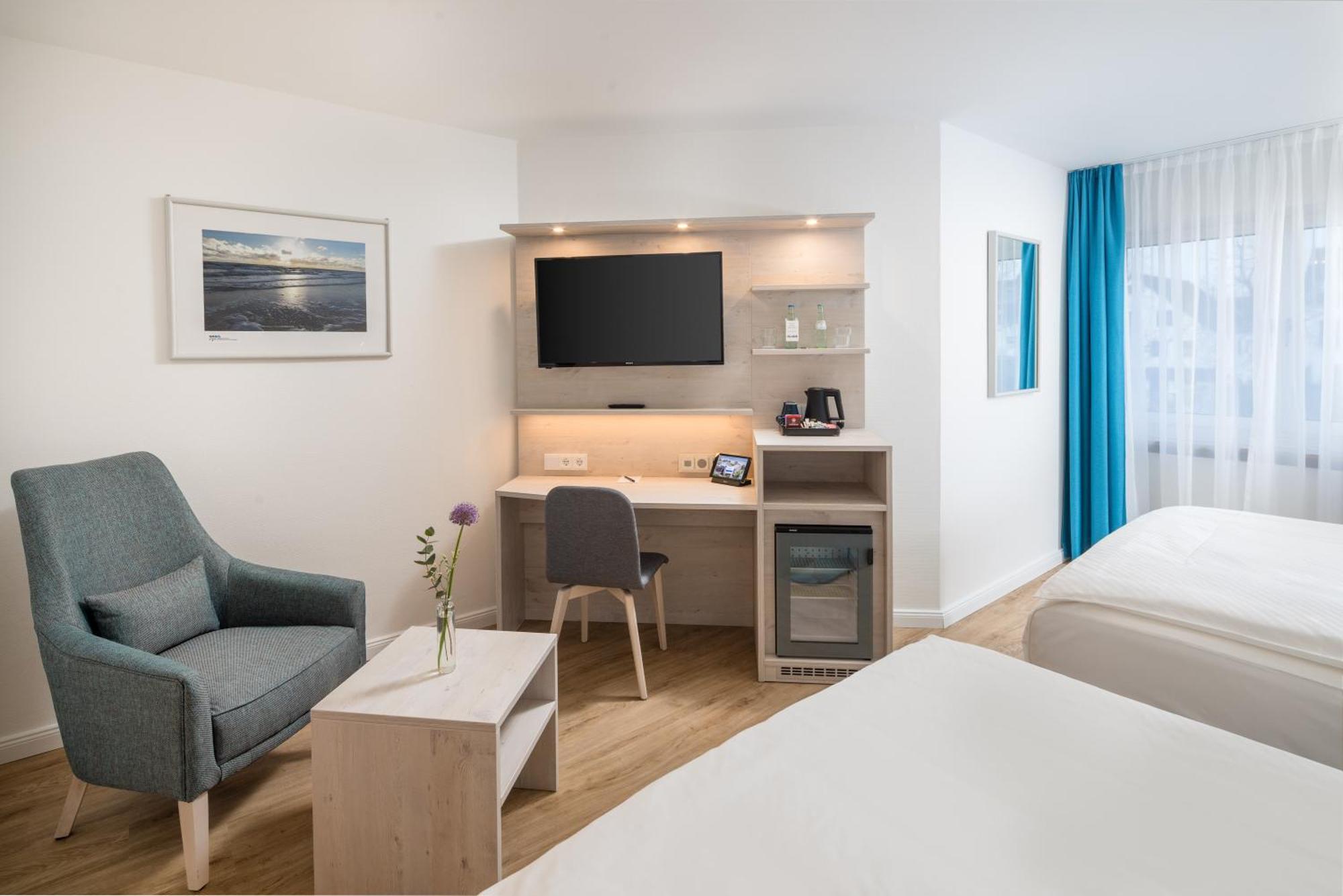 Economy Single Room Landside
