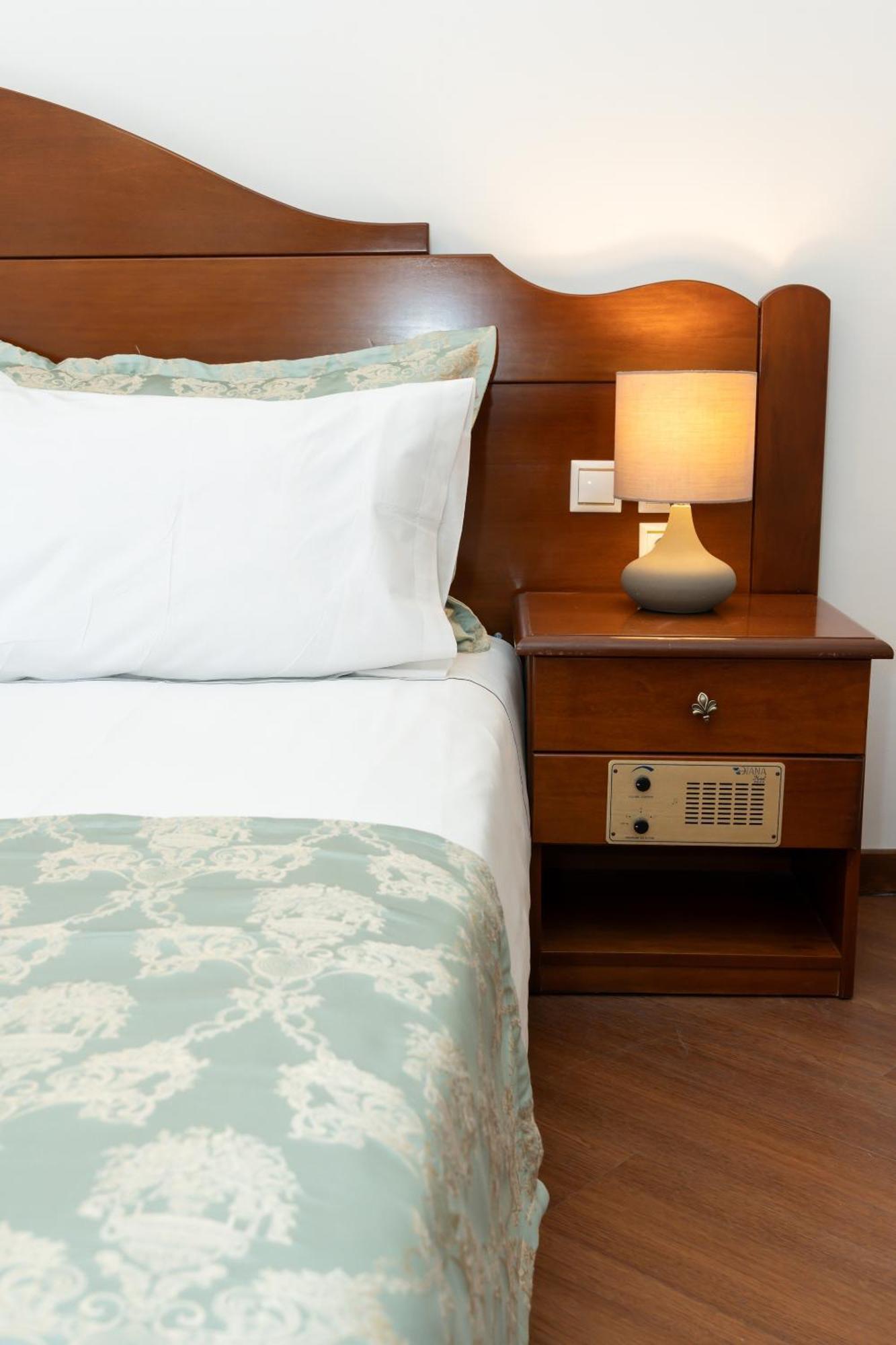 Premium Comfort Room,1652767033:JPEG