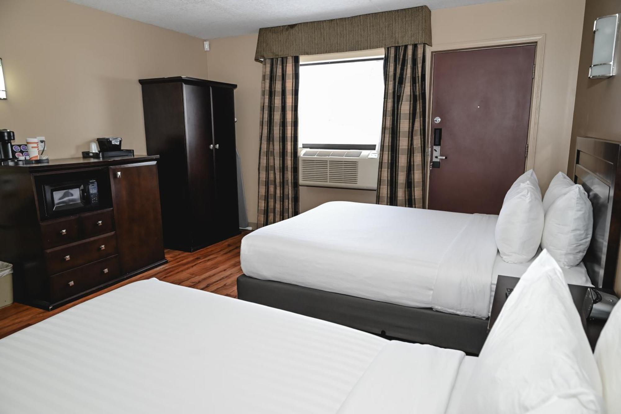 Standard Double Room with Two Double Beds - Non Smoking