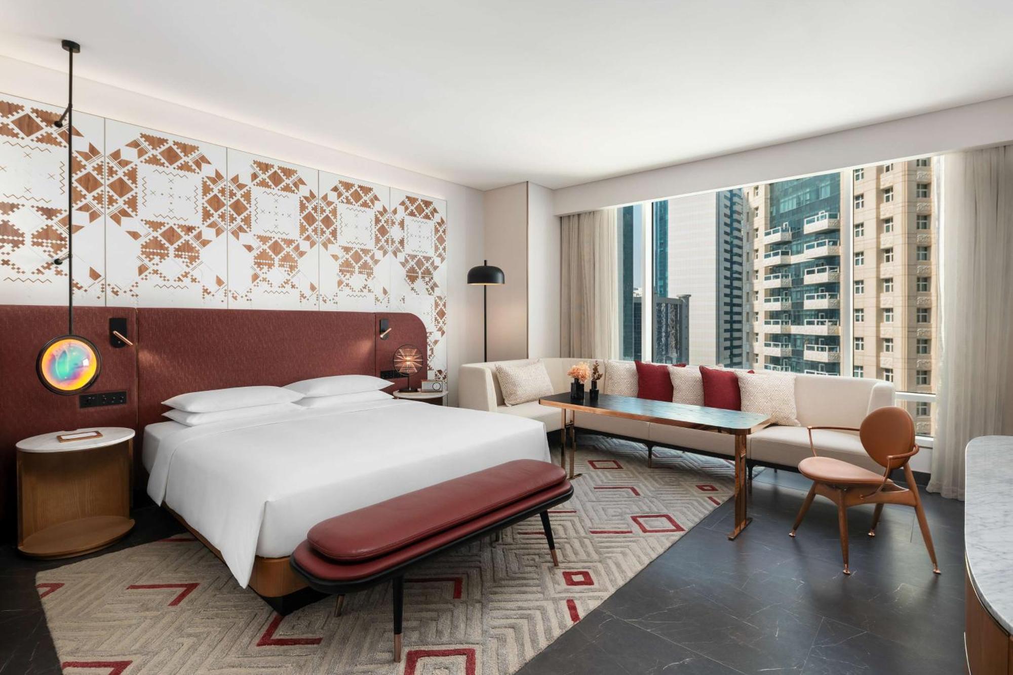Deluxe King Room Beach Access