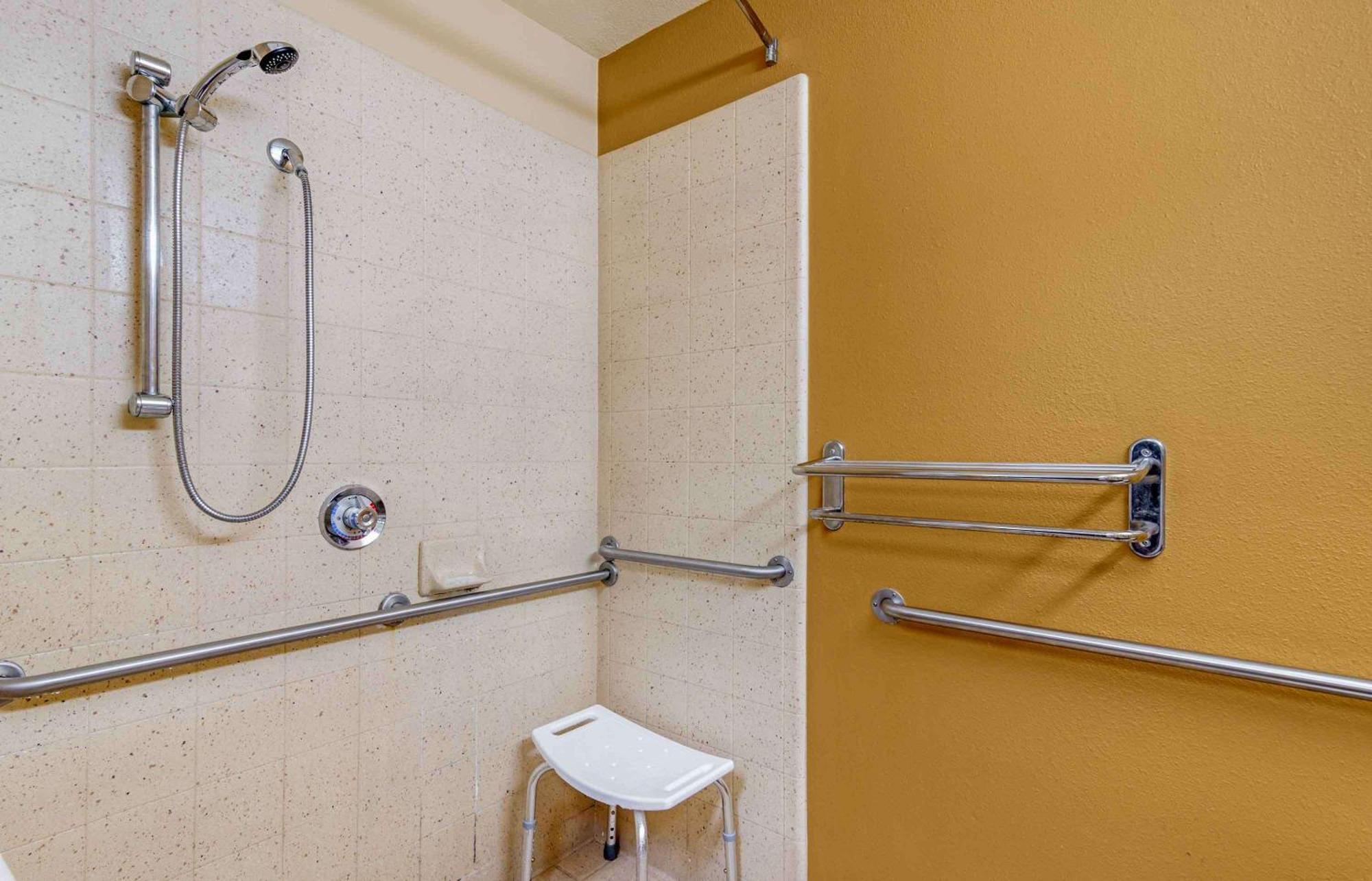 Studio 2 Double Beds Disability Access Non-Smoking