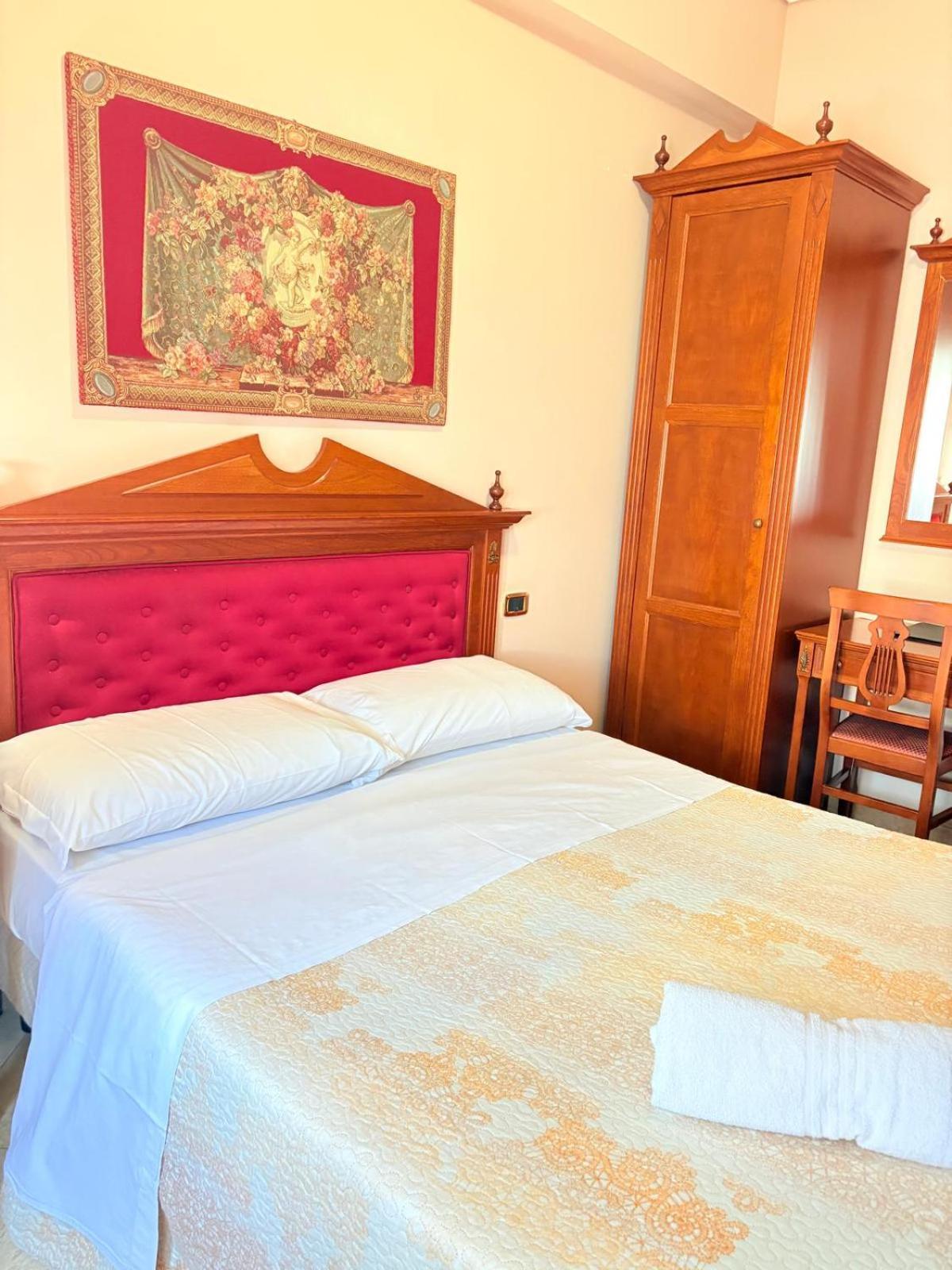 Small Double Room