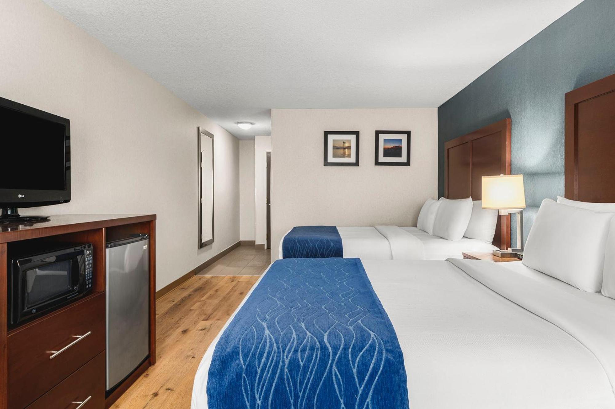 Queen Room Two Queen Beds Accessible or Non-Smoking