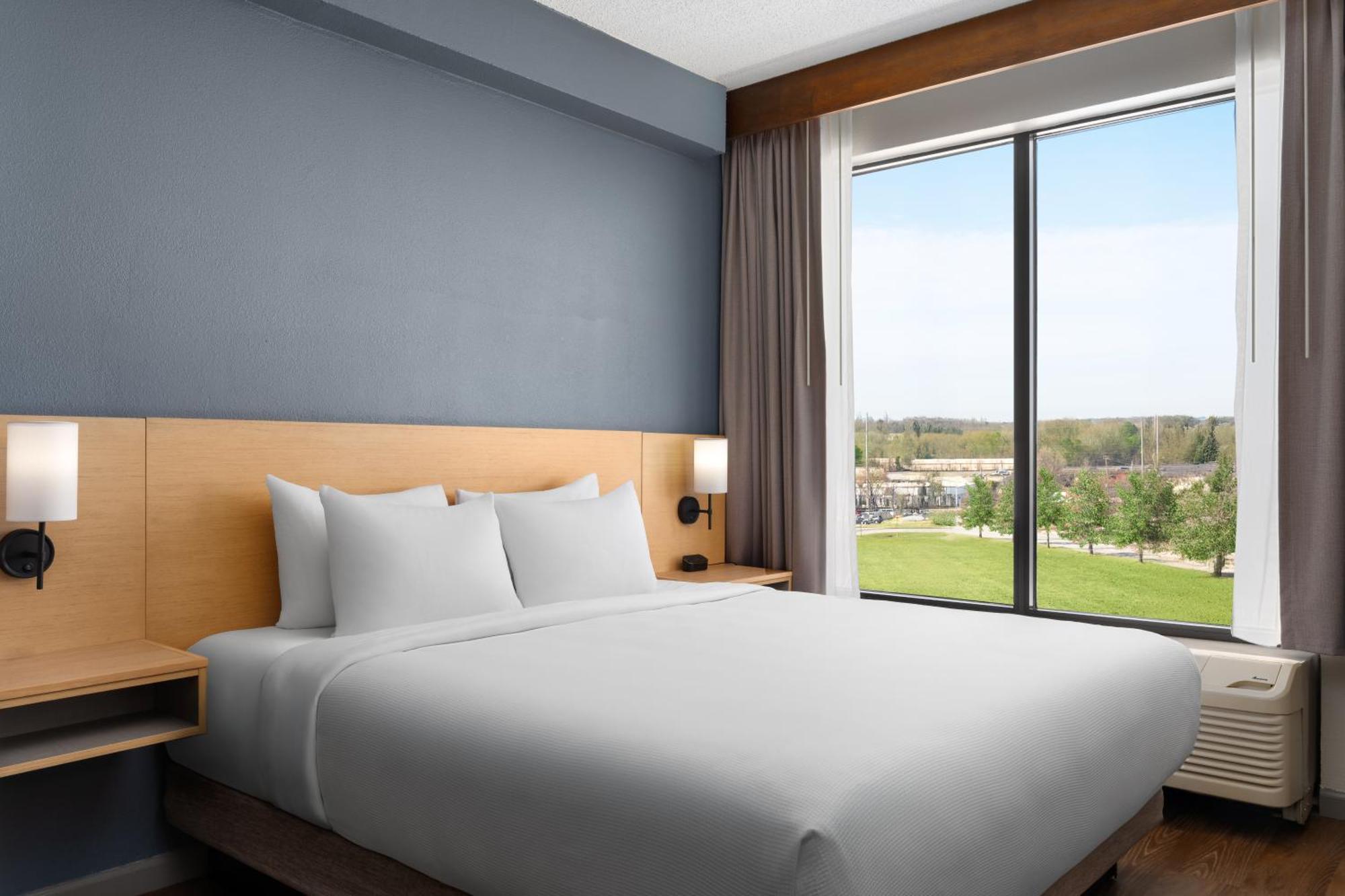 Double Room Two Double Beds Sofa bed High Floor