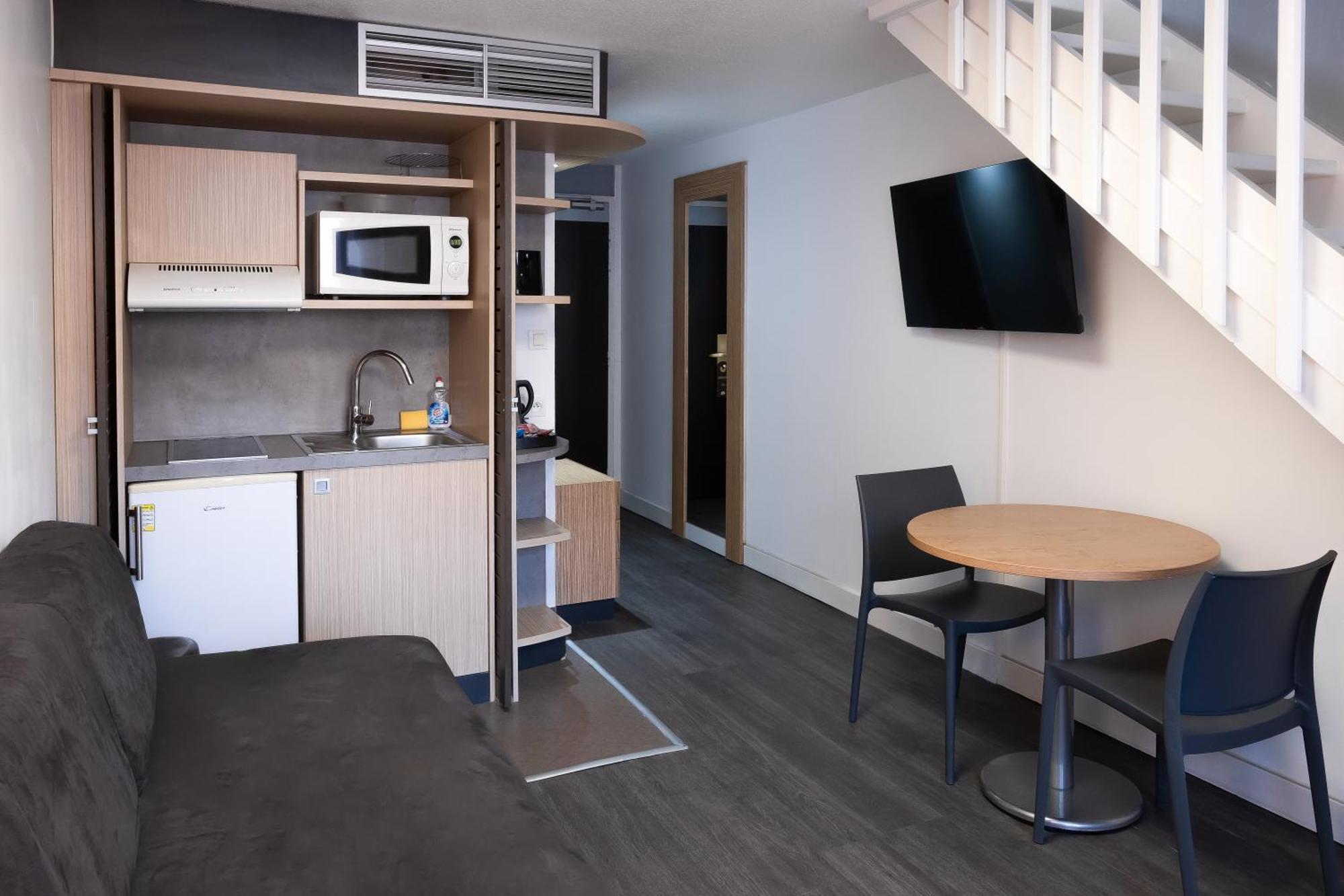 Duplex Apartment,1658079974:JPEG