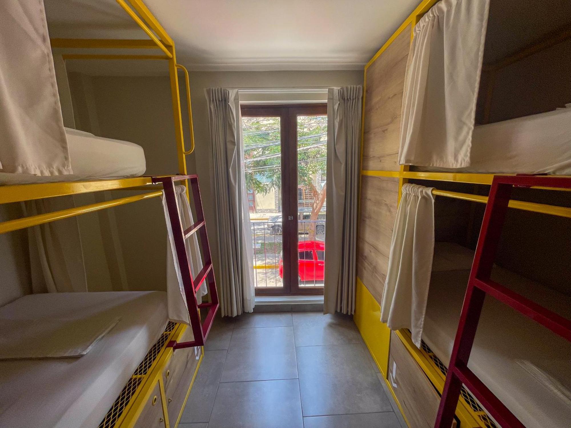 Bed in 10-Bed Mixed Dormitory Room