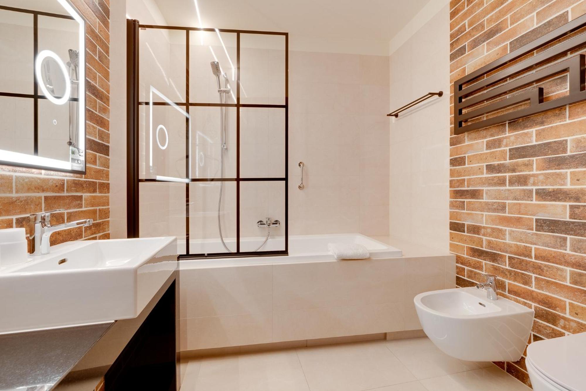 Classic Deluxe Doppel- oder Zweibettzimmer