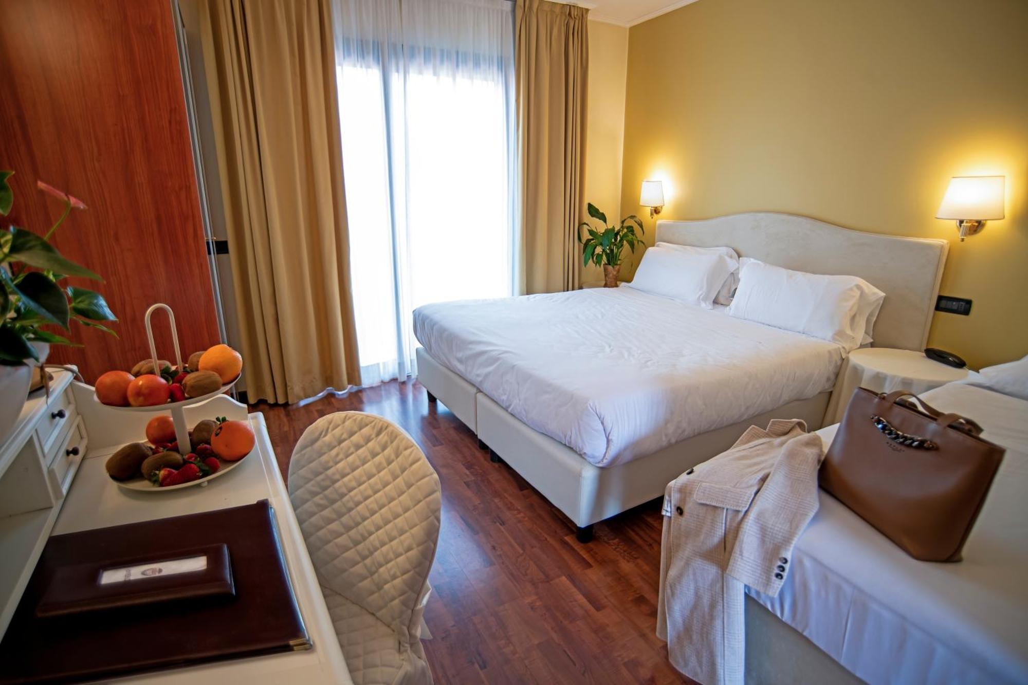 Comfort Triple Room