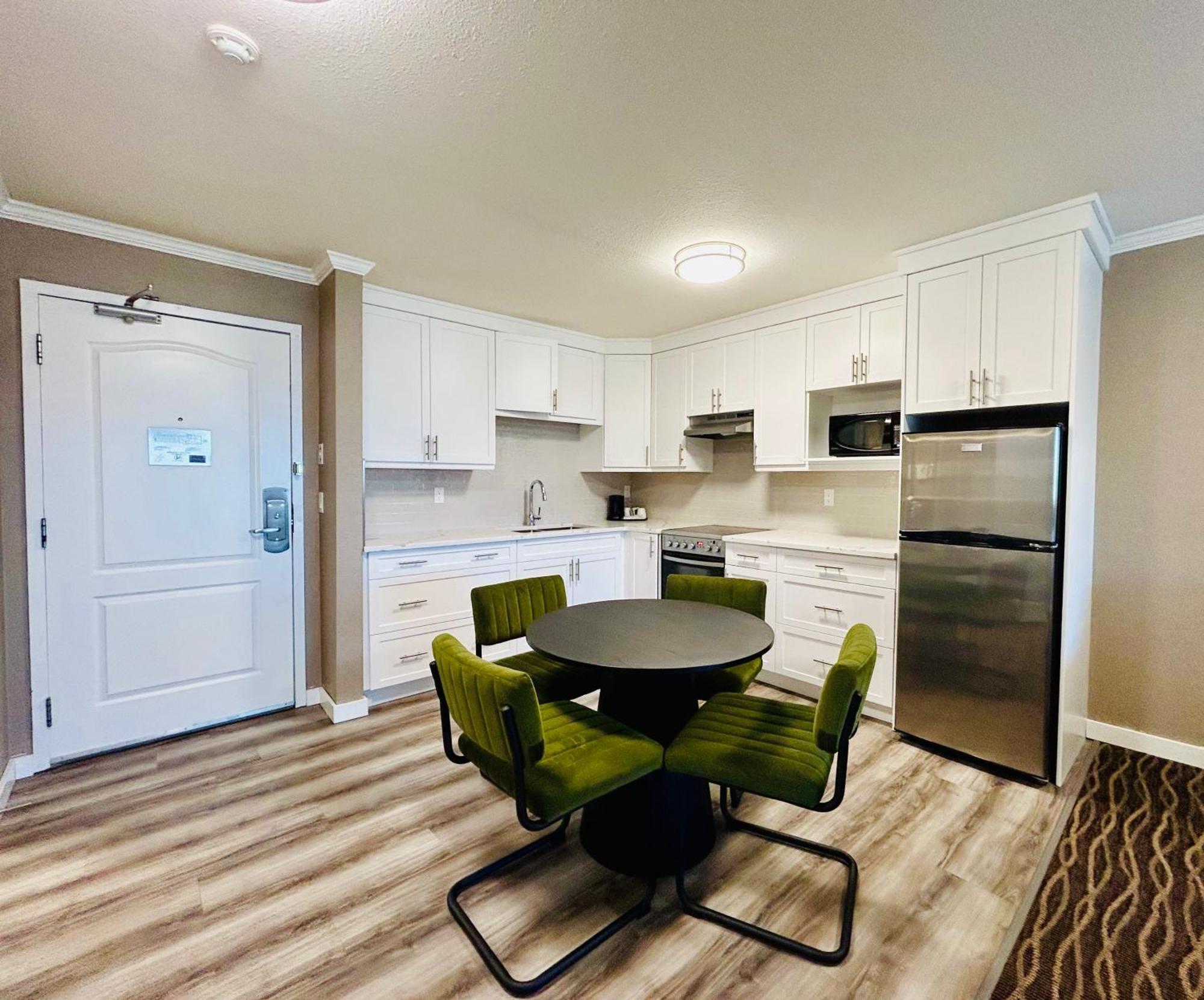 One-Bedroom Suite