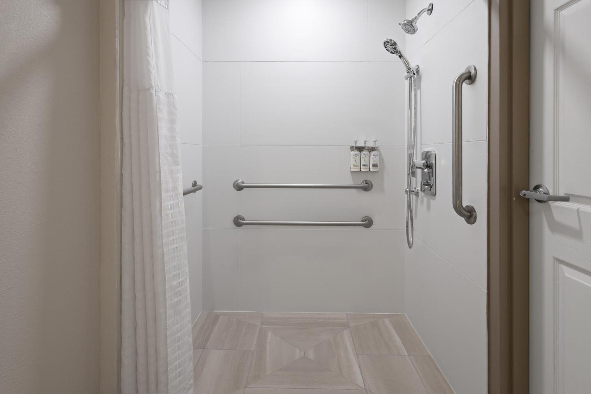 King Room Mobility Access or Roll Shower Non-Smoking