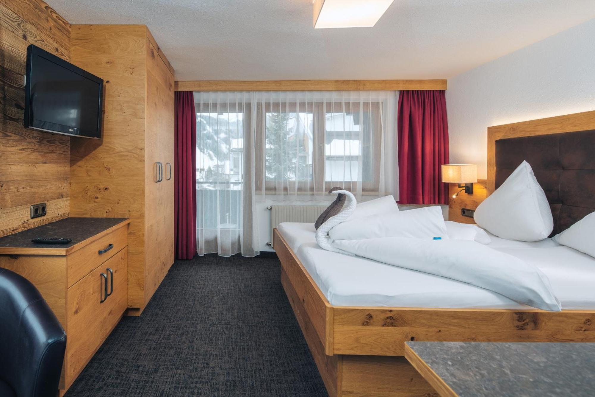 Comfort Double Room with Balcony