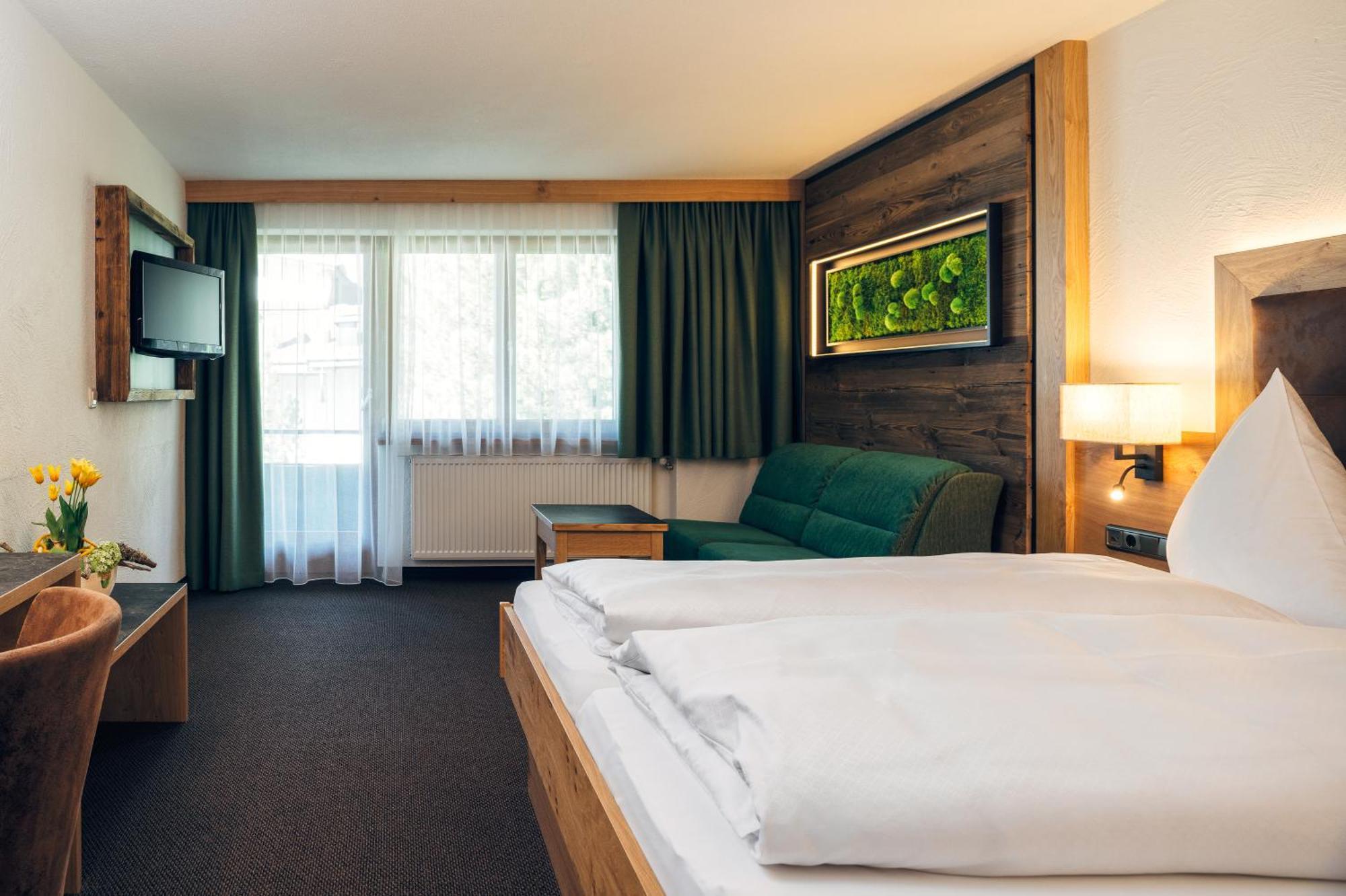 Superior Double Room with Balcony