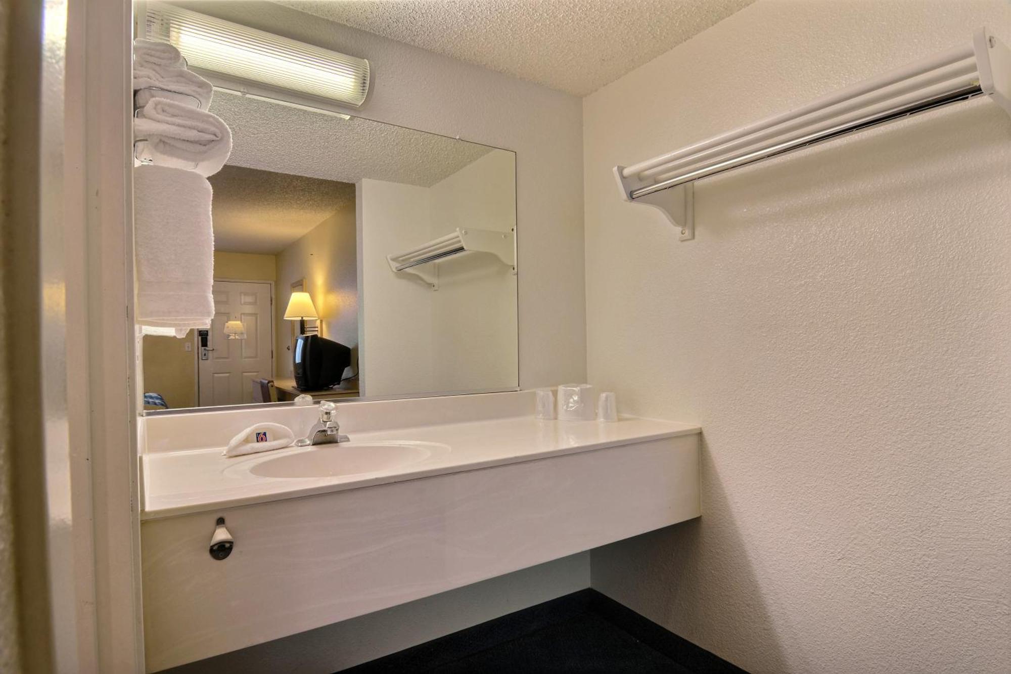 Queen Room Non Smoking