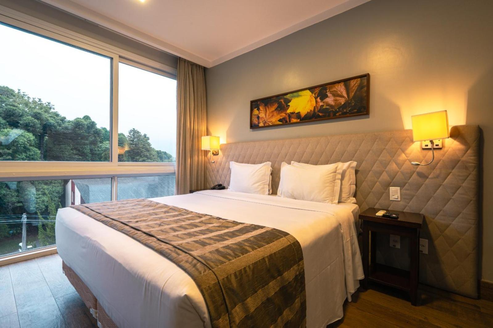 Premier Triple Room