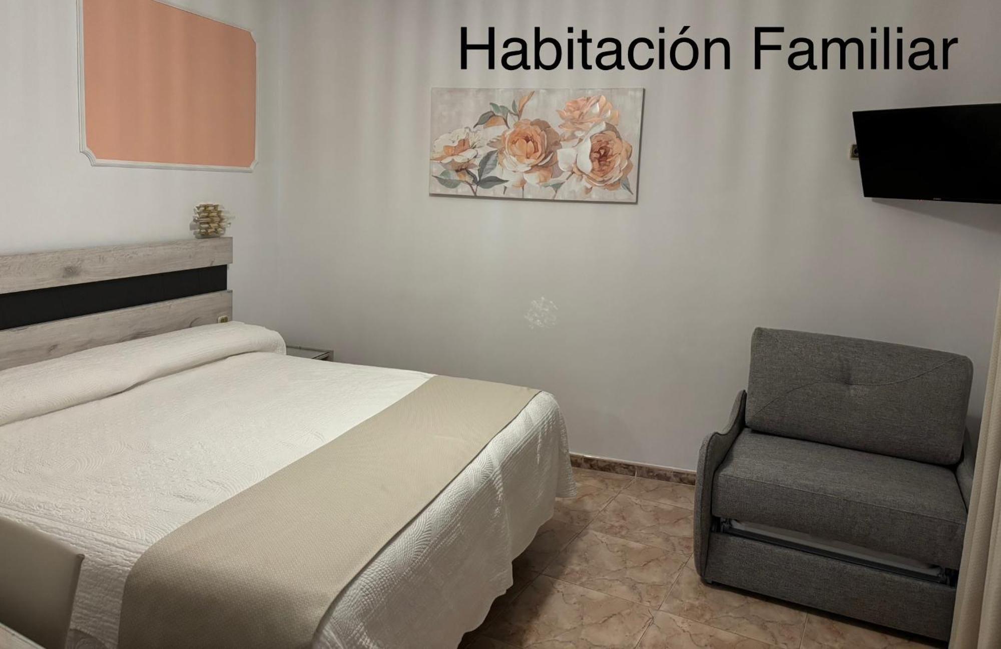 Family Room,1661642685:JPEG