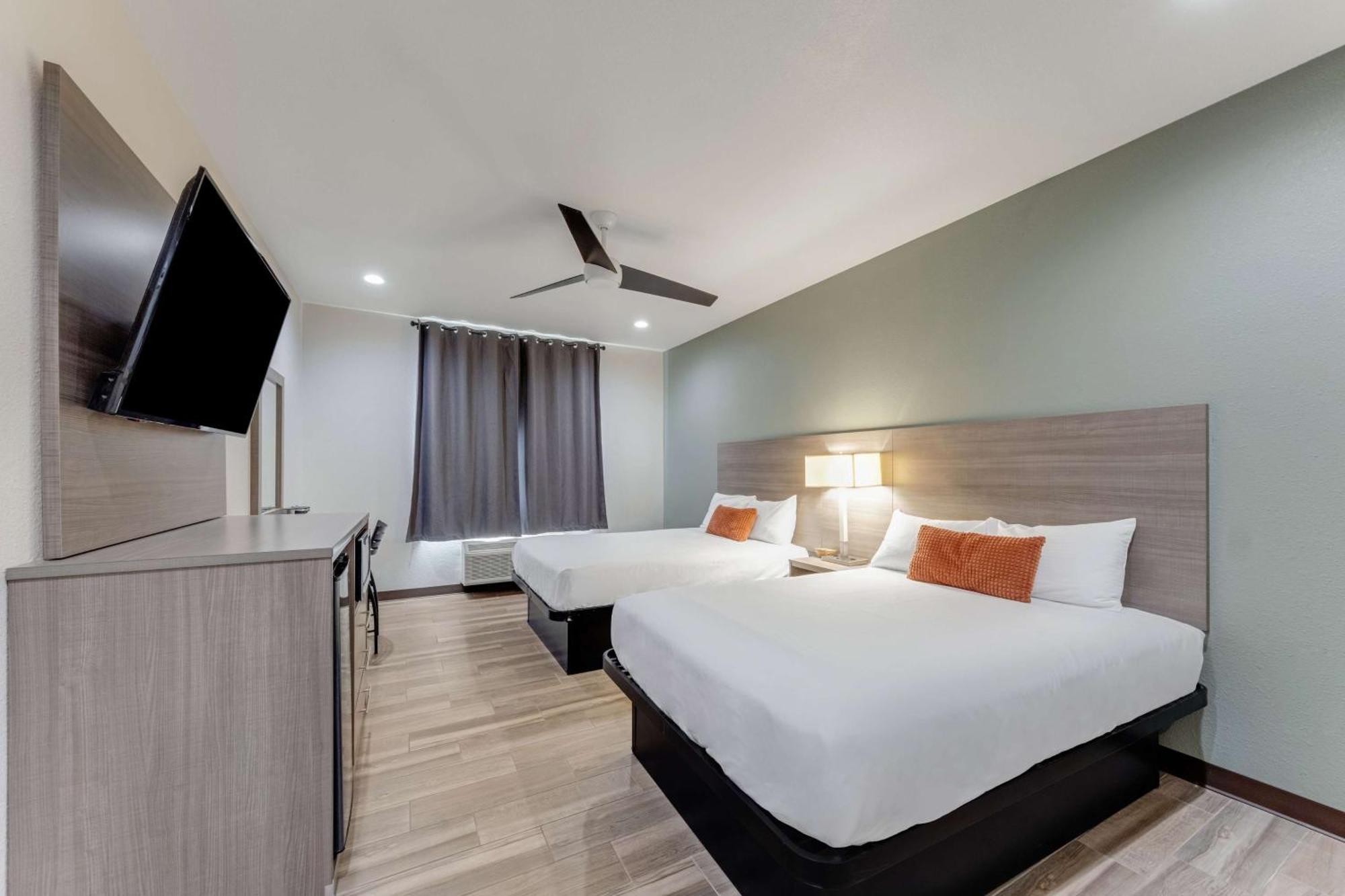Double Room Two Double Beds