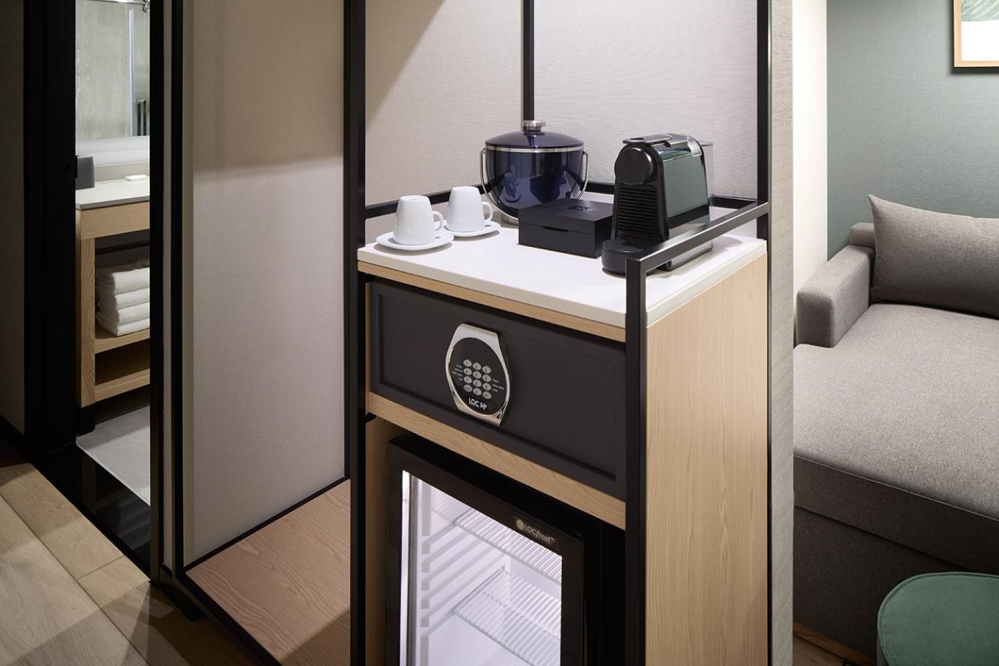 King Room with Sofa Bed - High Floor