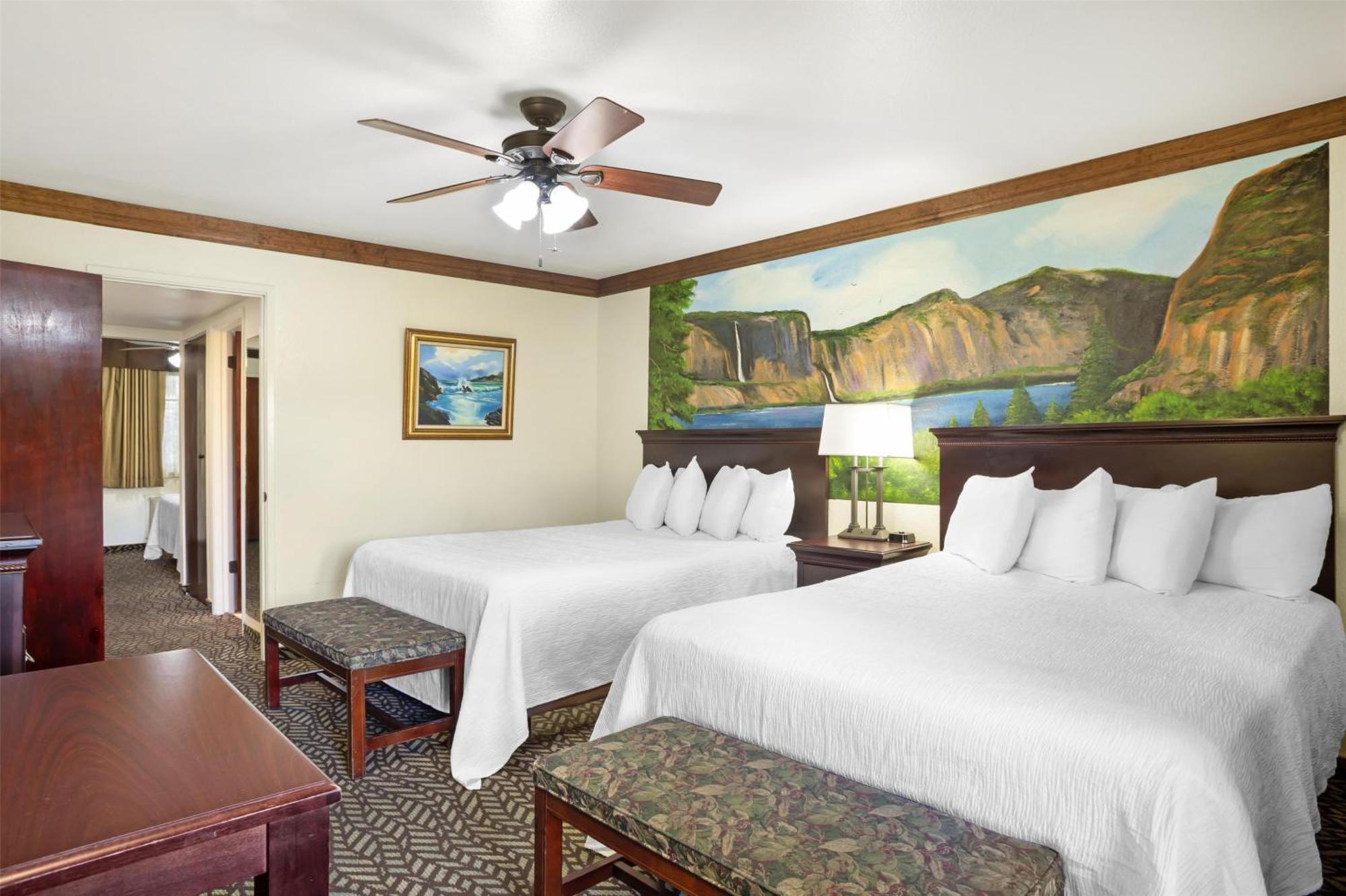 Two-Bedroom Family Suite Three Queen Beds Non-Smoking