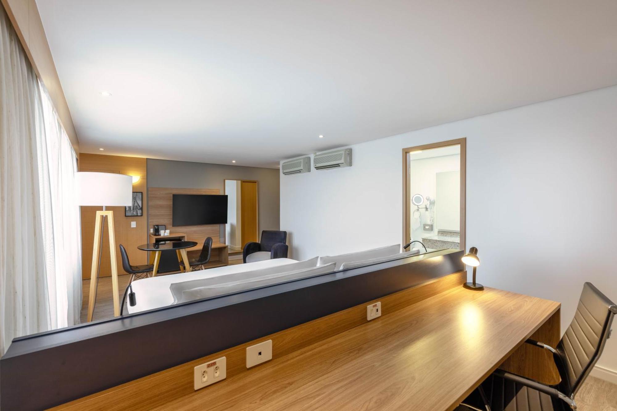 Premium King Room