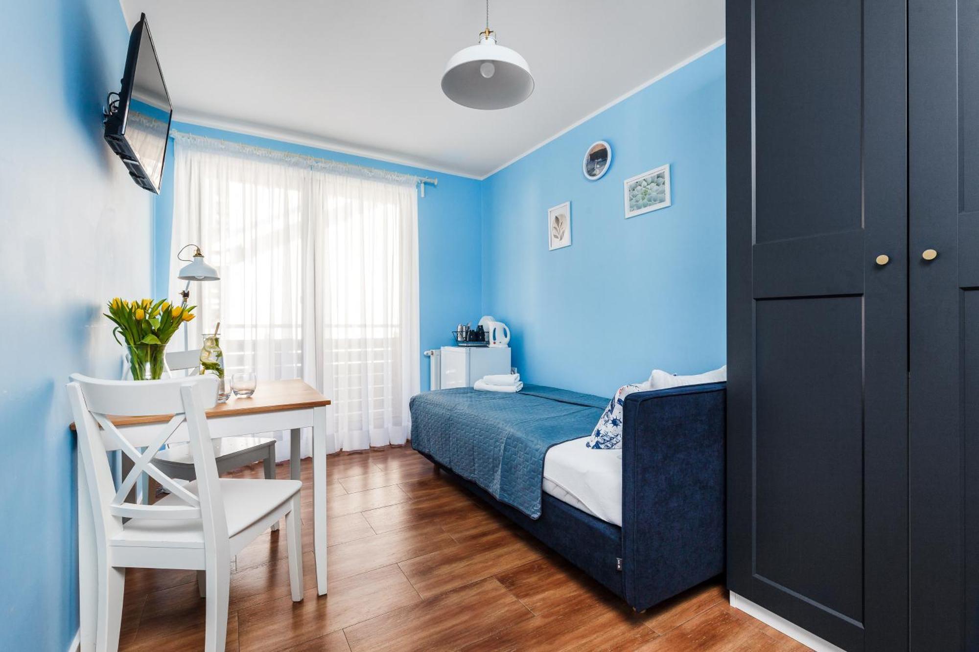 Basic Triple Room