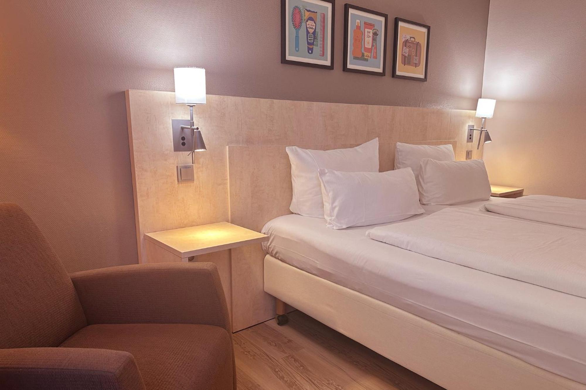 Standard Room Two Single Beds