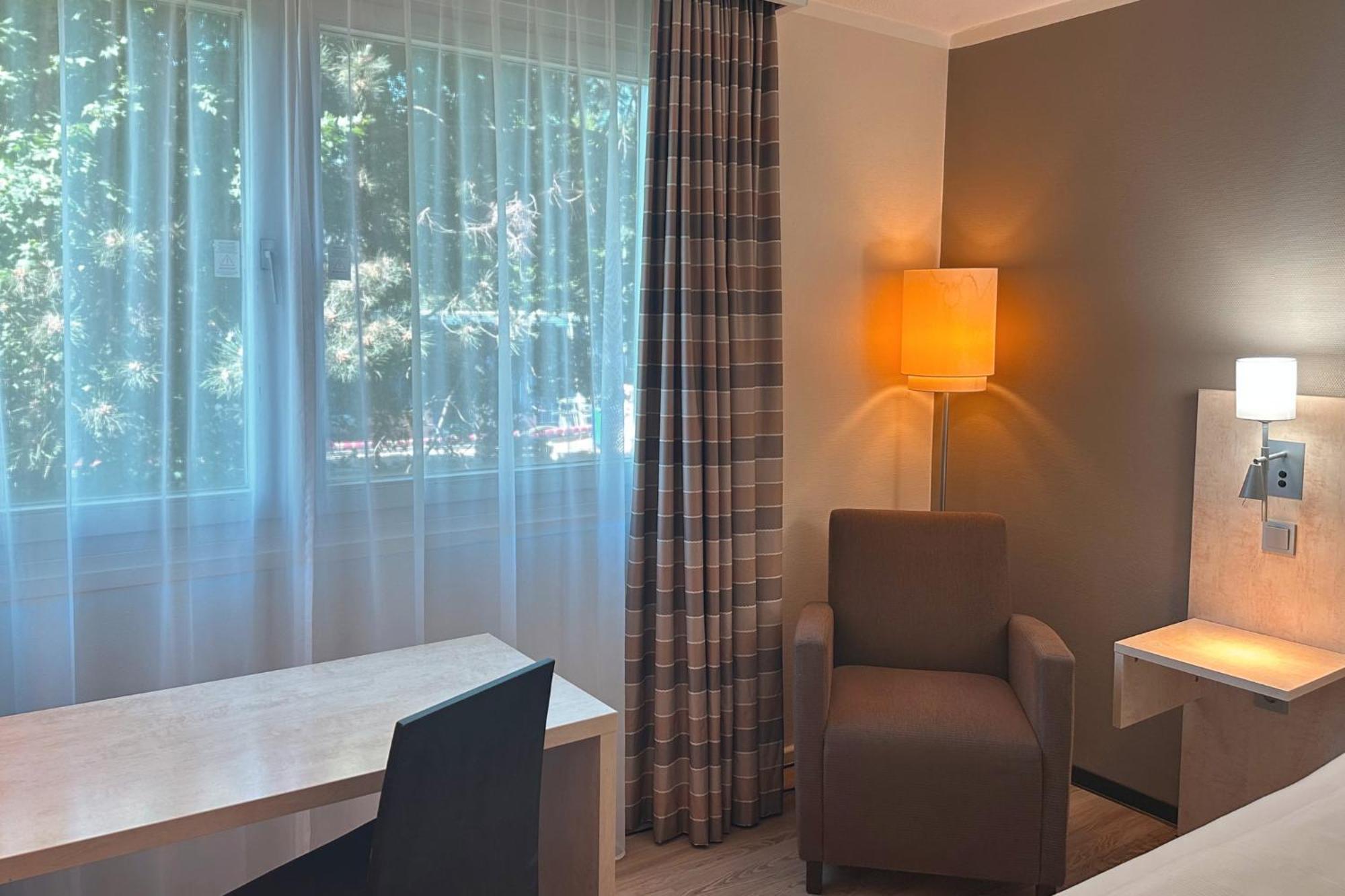 Standard Room Two Single Beds