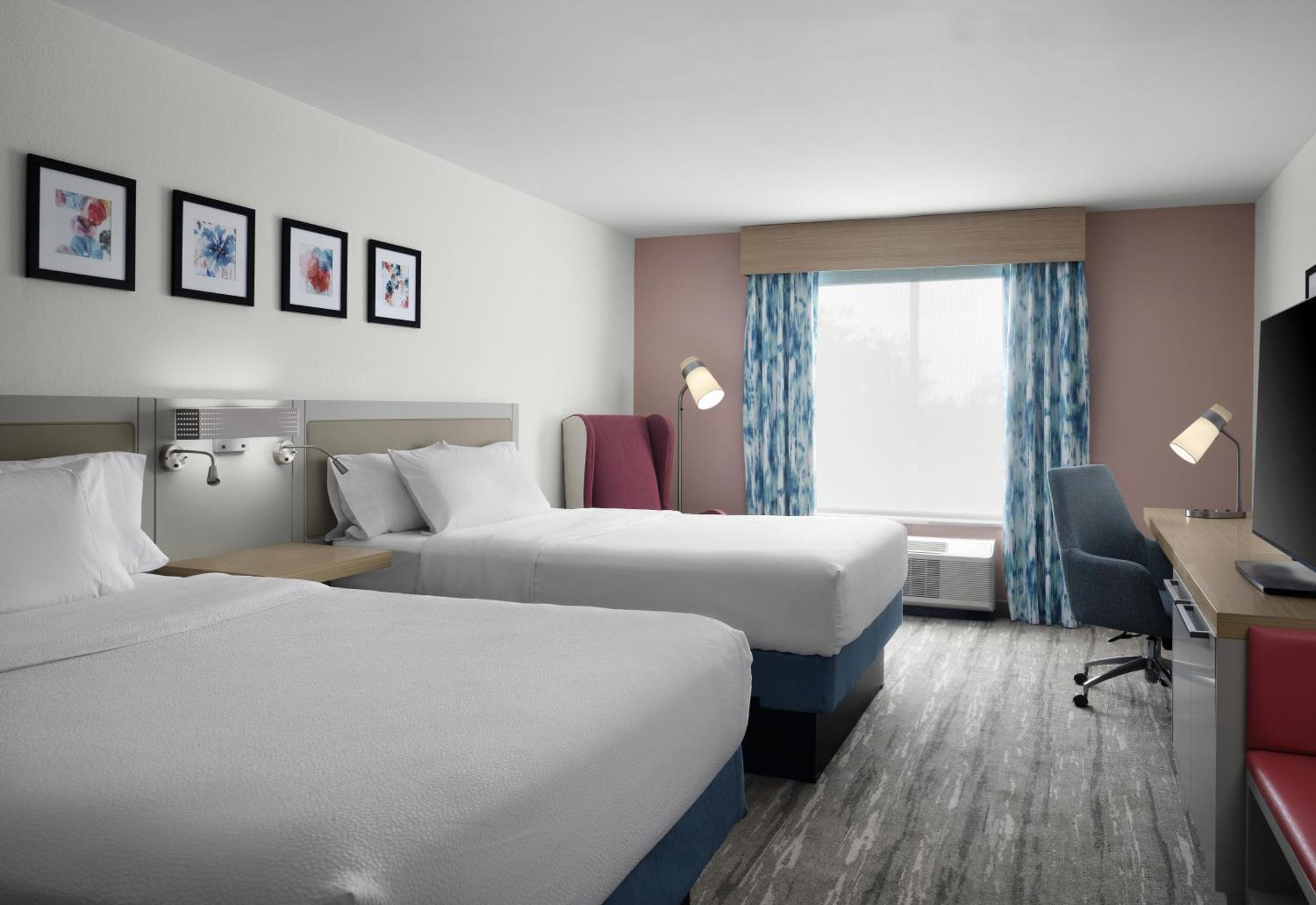 Queen Room Two Queen Beds
