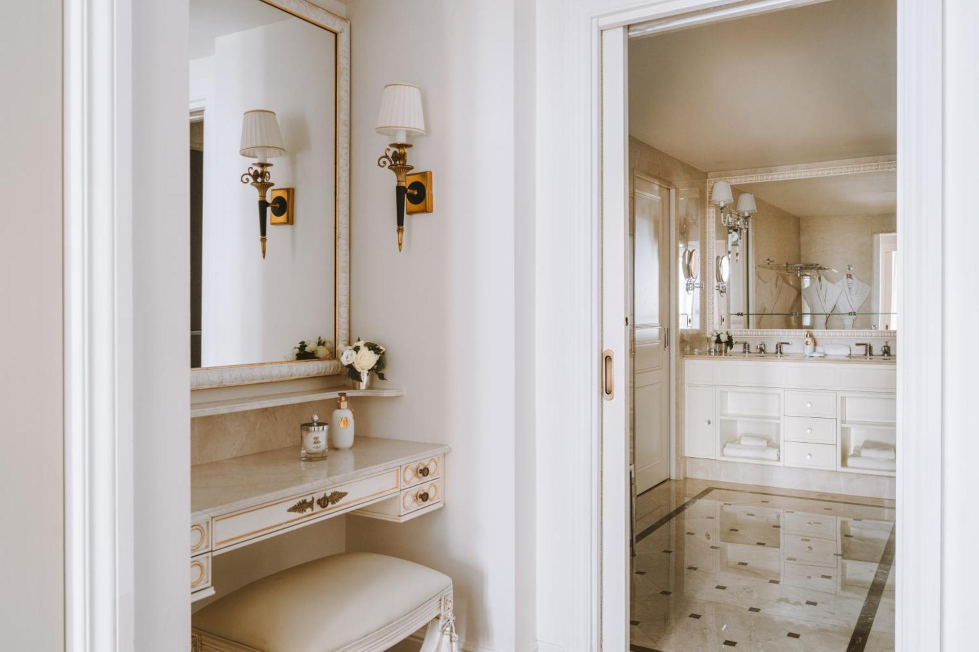 Suite Parisienne