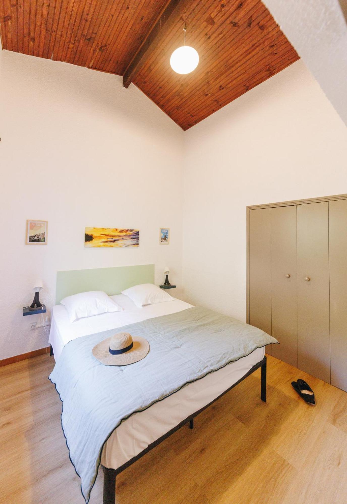Three-Bedroom Apartment Sea View