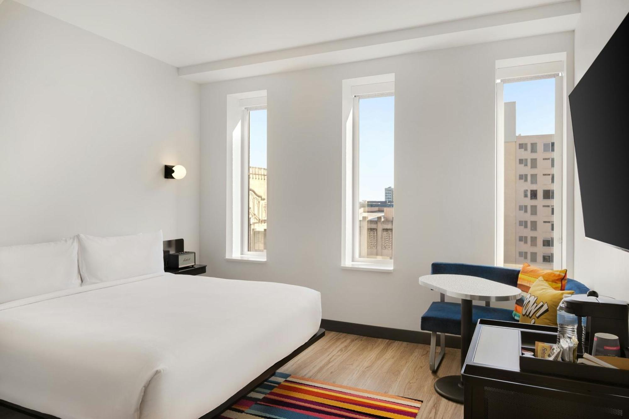 King Room with City View